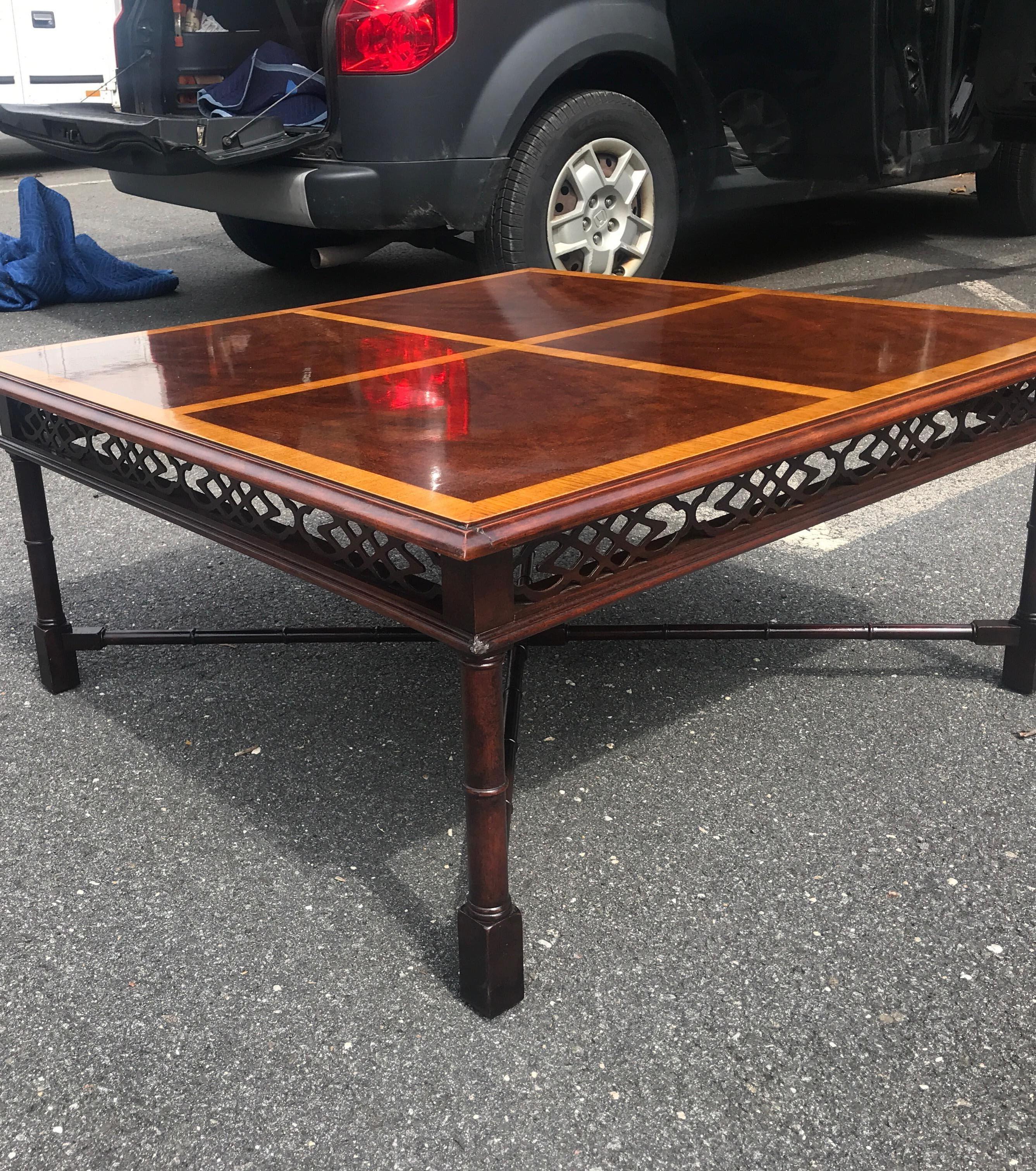 Mahogany and Satinwood Regency Style Square Coffee Table In Excellent Condition For Sale In Lambertville, NJ