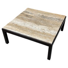 Mesa baja de caoba y travertino de Edward Wormley para Dunbar