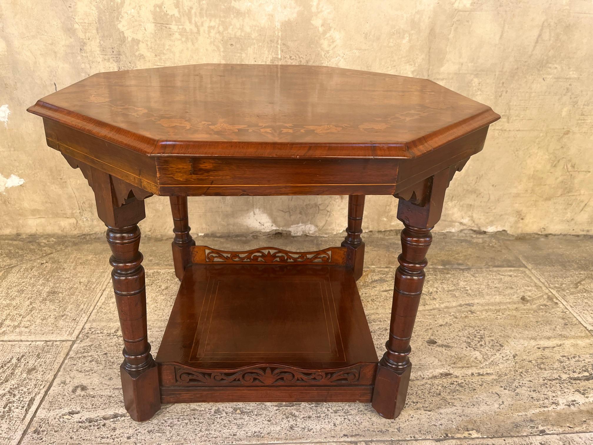 19th Century Mahogany and Walnut Burl Inlaid Octagonal Coffee Table For Sale