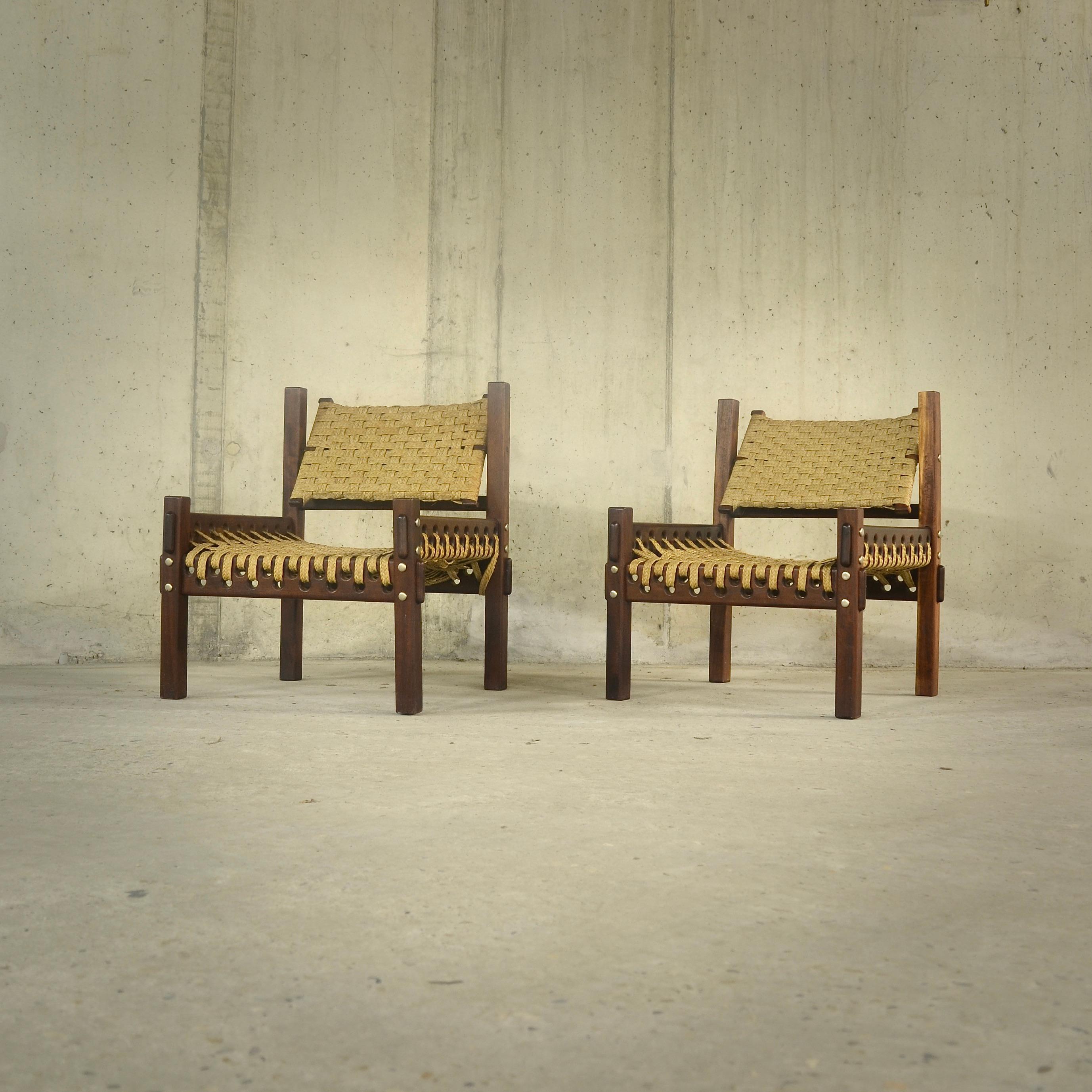 Mahogany and woven palm fiber armchairs, 1960s For Sale 5