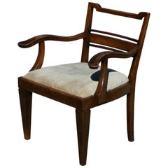Sillón de caoba atribuido a Lajos Kozma