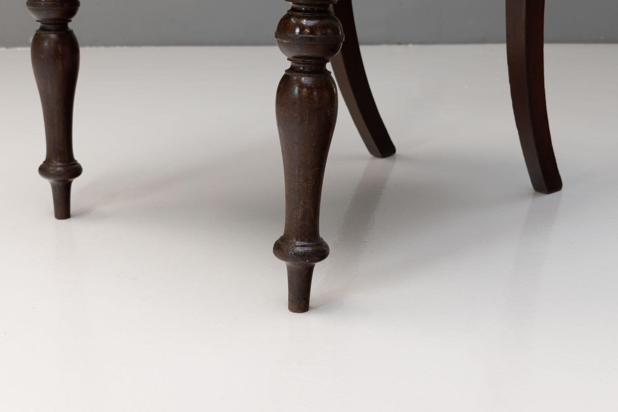 Mahogany Armchair im Angebot 1
