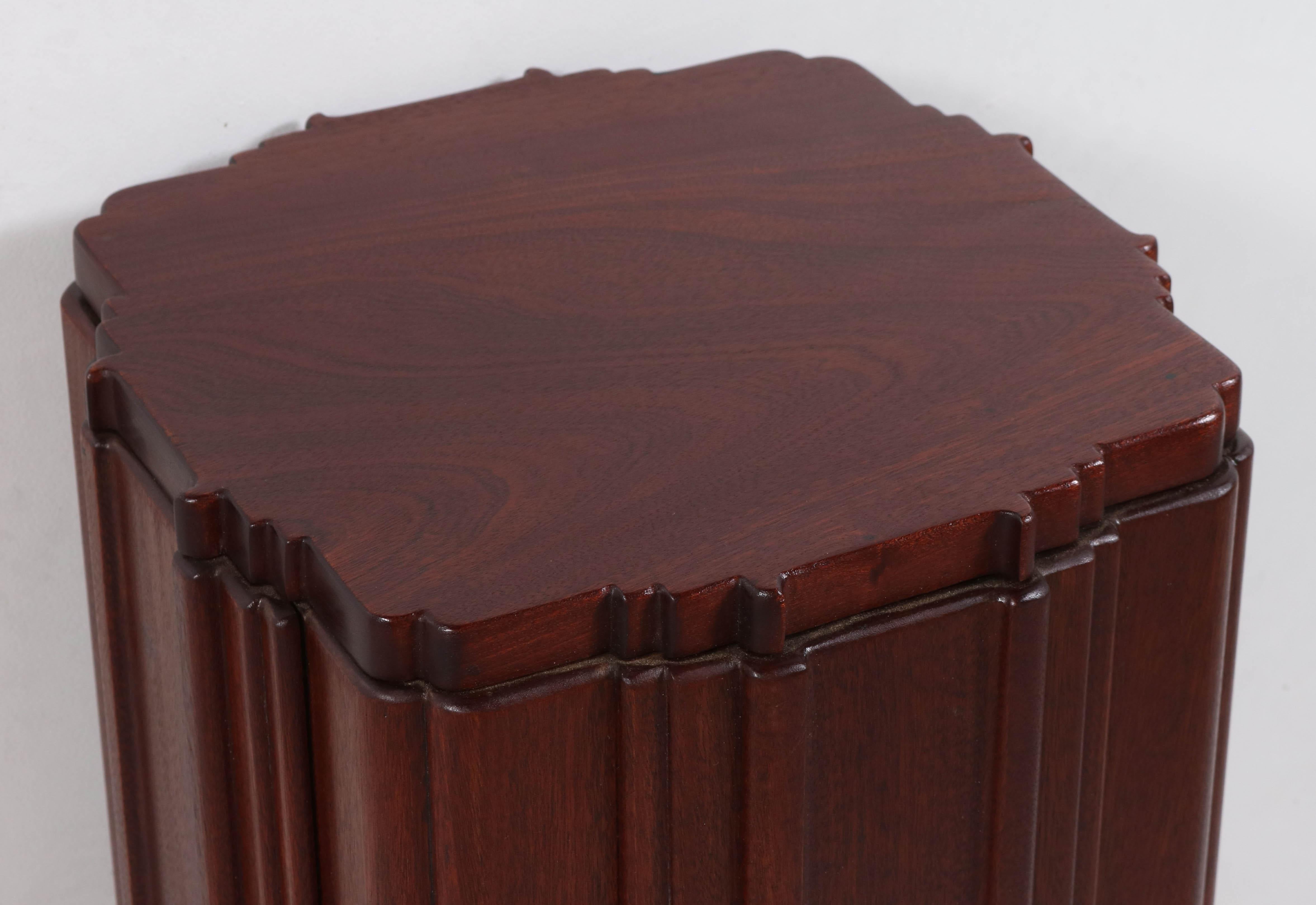 Mahogany Art Deco Amsterdam School Pedestal Attributed to Hildo Krop, 1920s 7