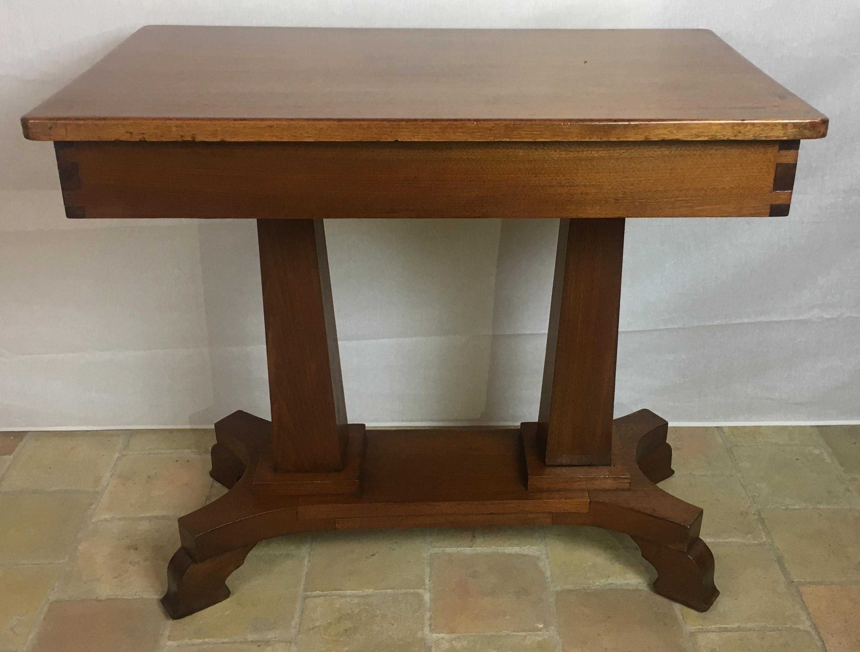 20th Century American Arts & Crafts Era Mahogany Side Table or Small Desk For Sale