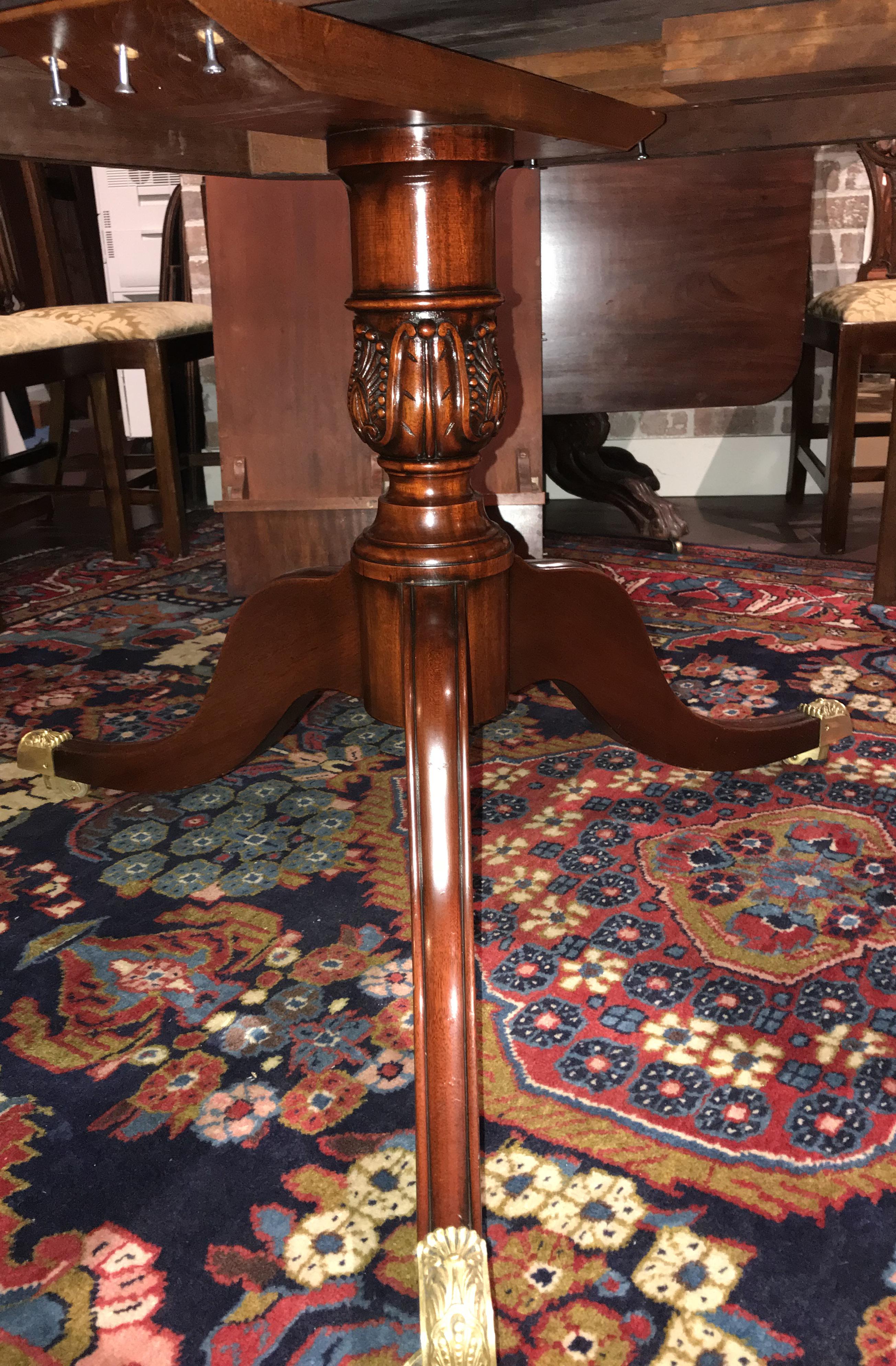 American Mahogany Banded Double Pedestal Dining Table by Kaplan for Beacon Hill