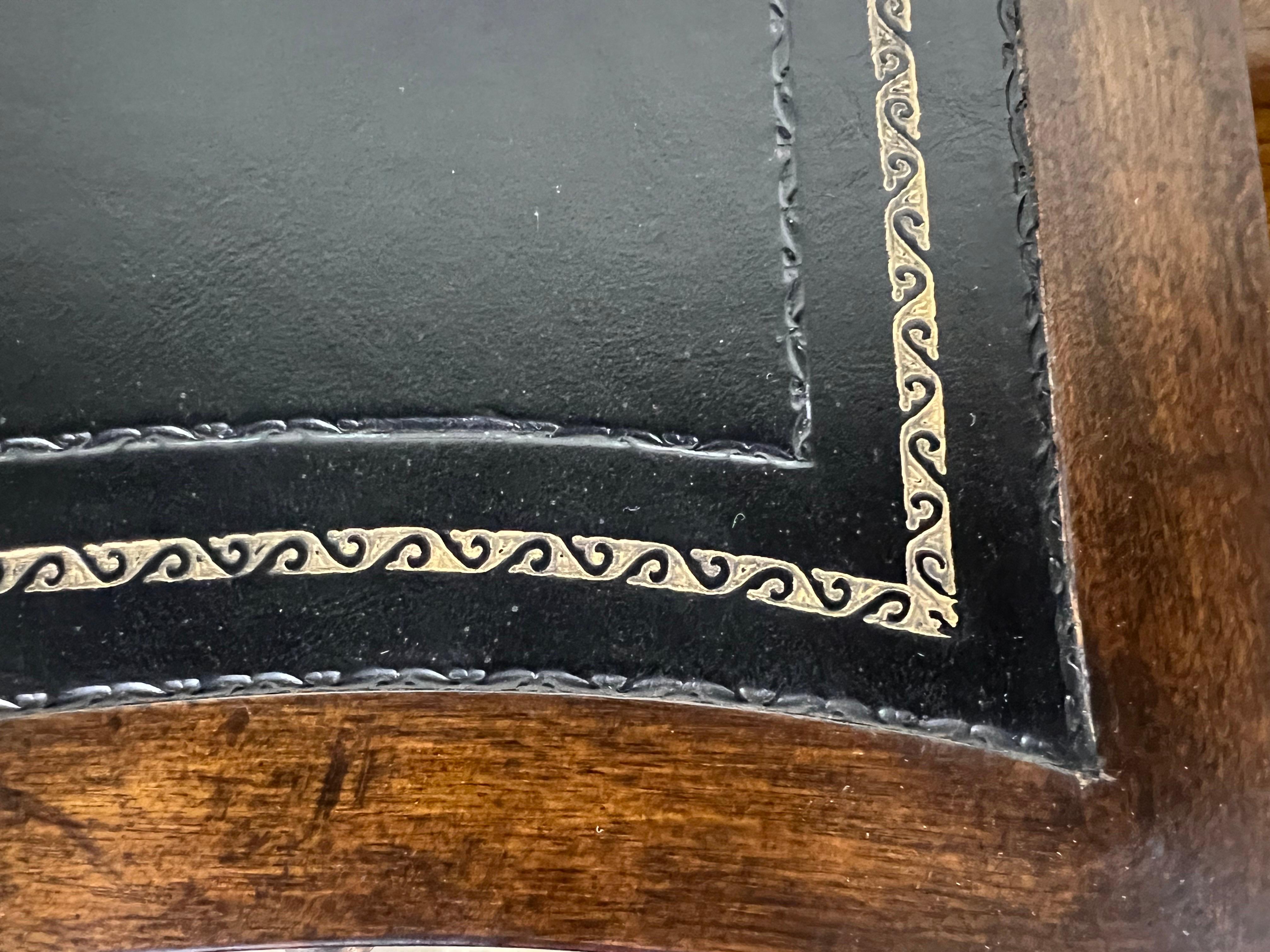 Mahogany Beacon Hill-Old Colony Collection Sideboard 2