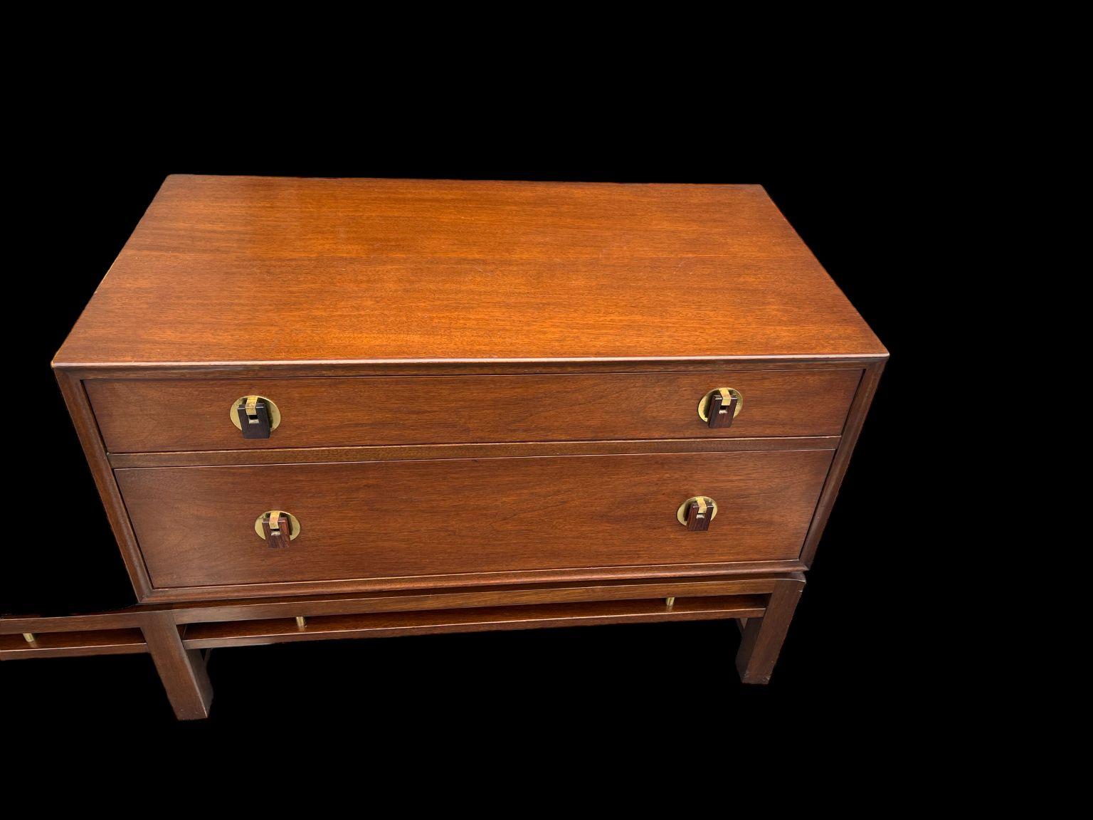 Mid-20th Century Mahogany Bench Table by Edward Wormley for Dunbar C. 1950 For Sale