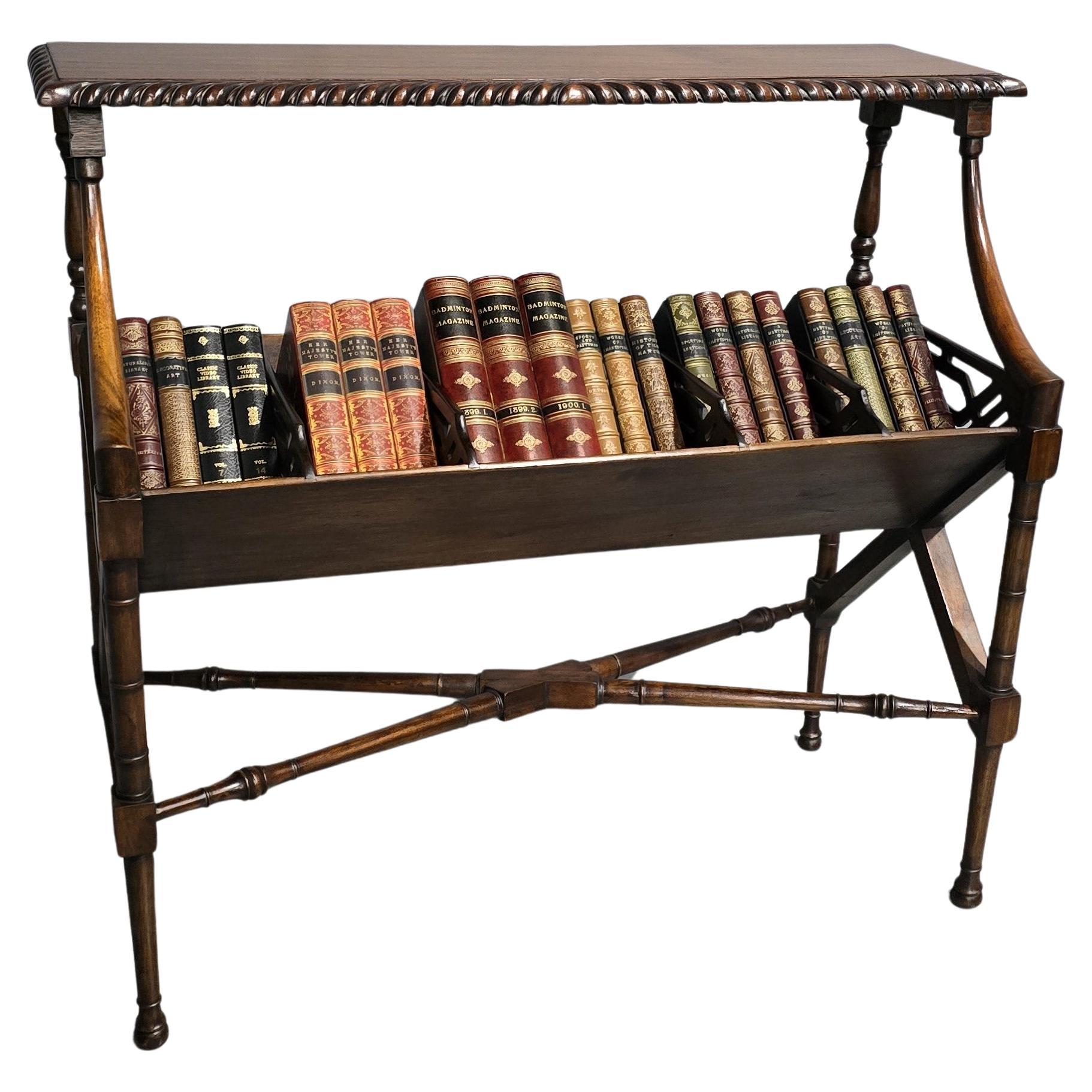 Book Trough aus Mahagoni