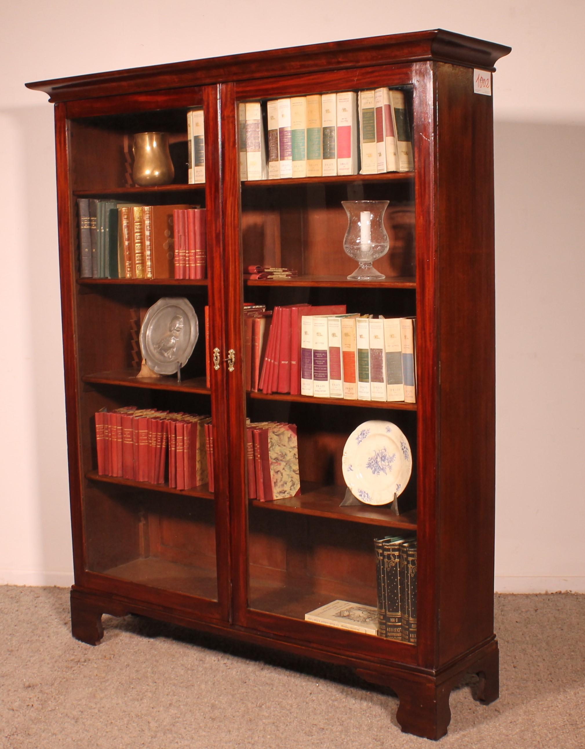 Mahogany Bookcase From The 19th Century For Sale 1