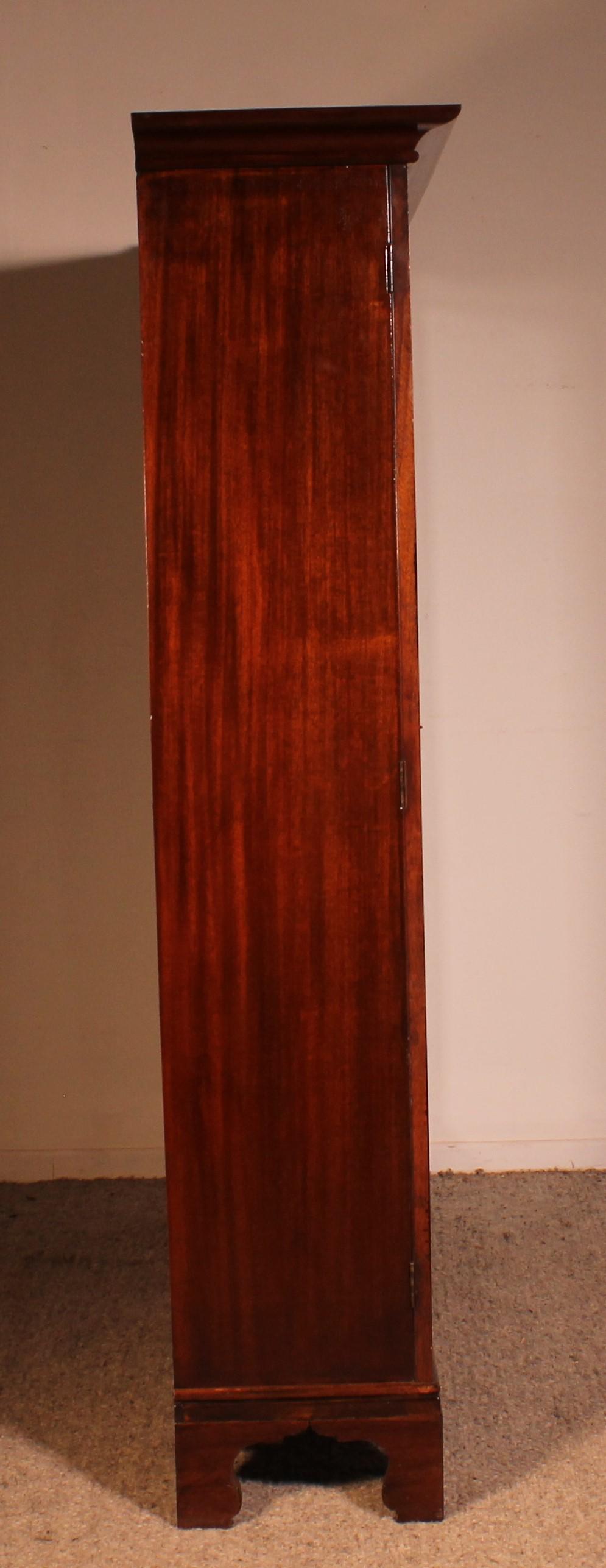 Mahogany Bookcase From The 19th Century For Sale 4