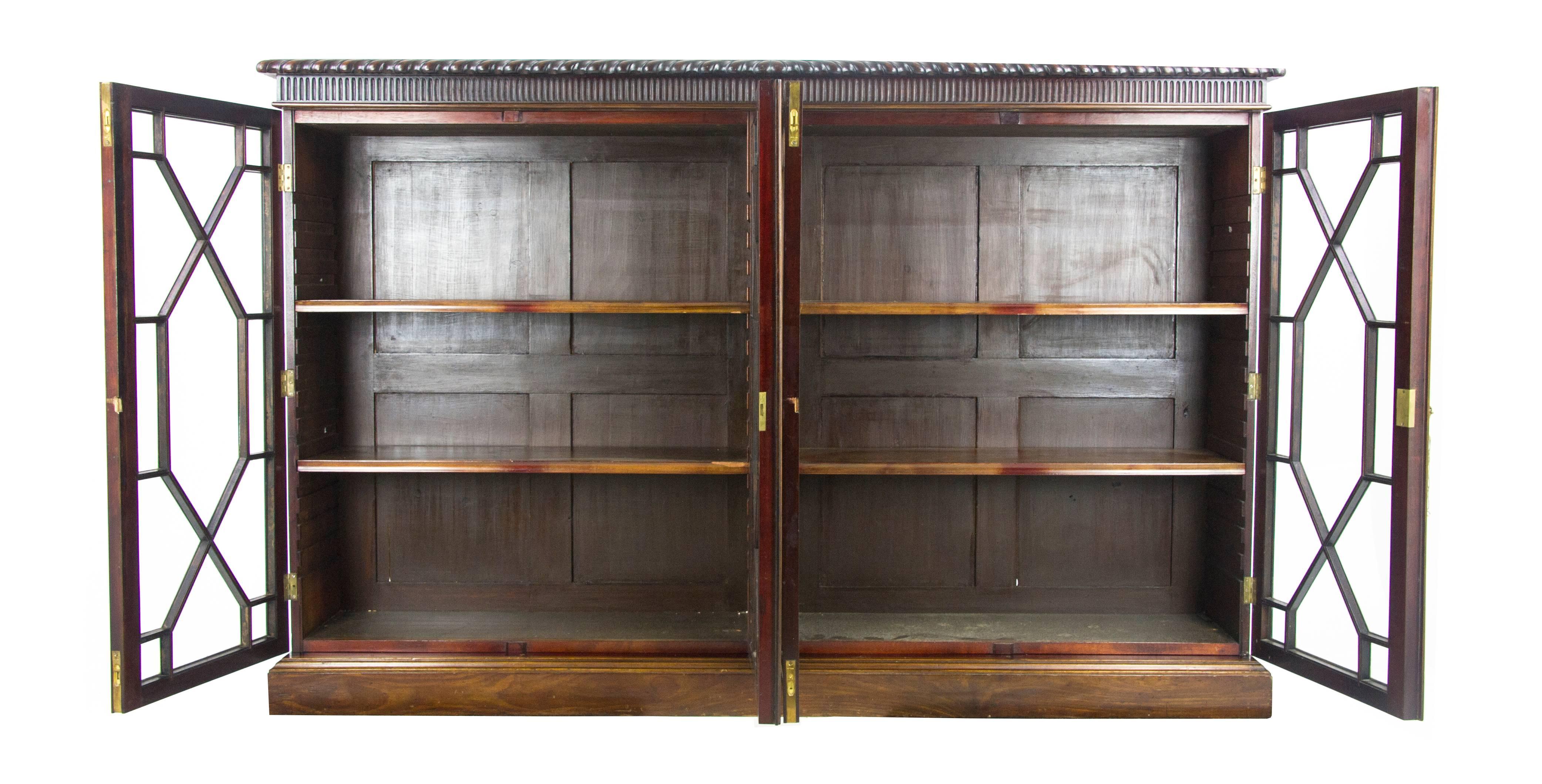 Walnut Bookcase, Antique Bookcase, Scotland 1910, Antique Furniture   REDUCED! In Good Condition In Vancouver, BC