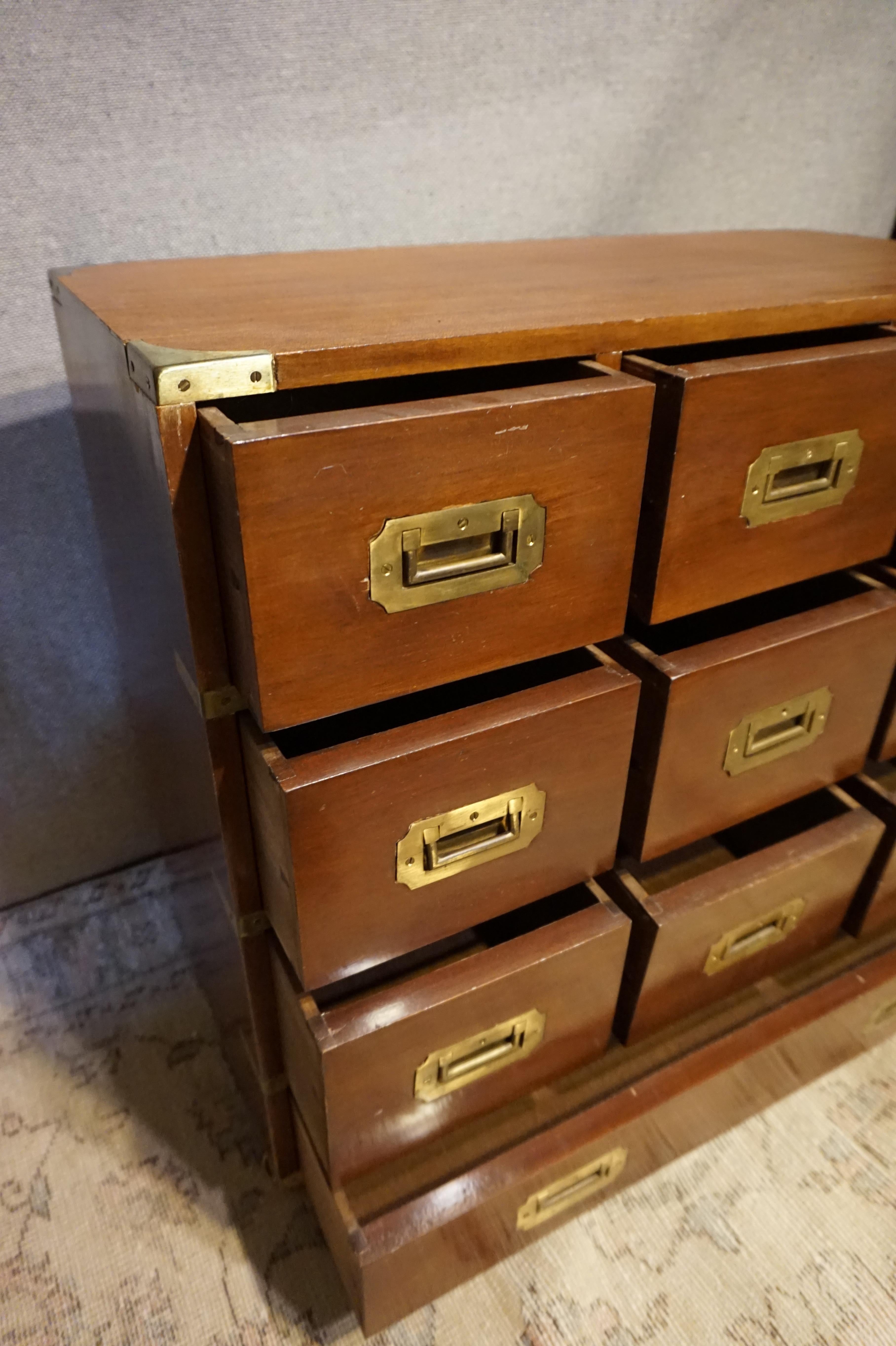 Mahogany British Campaign Chest with Brass Hardware and Multiple Drawers In Good Condition In Vancouver, British Columbia