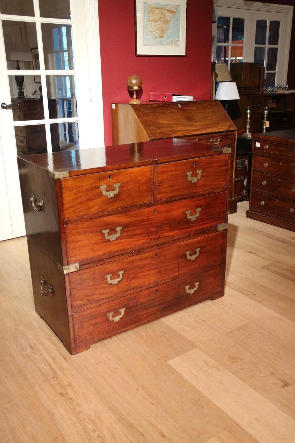 Mahogany Campaign Chest of Drawers In Good Condition In Eindhoven, NL