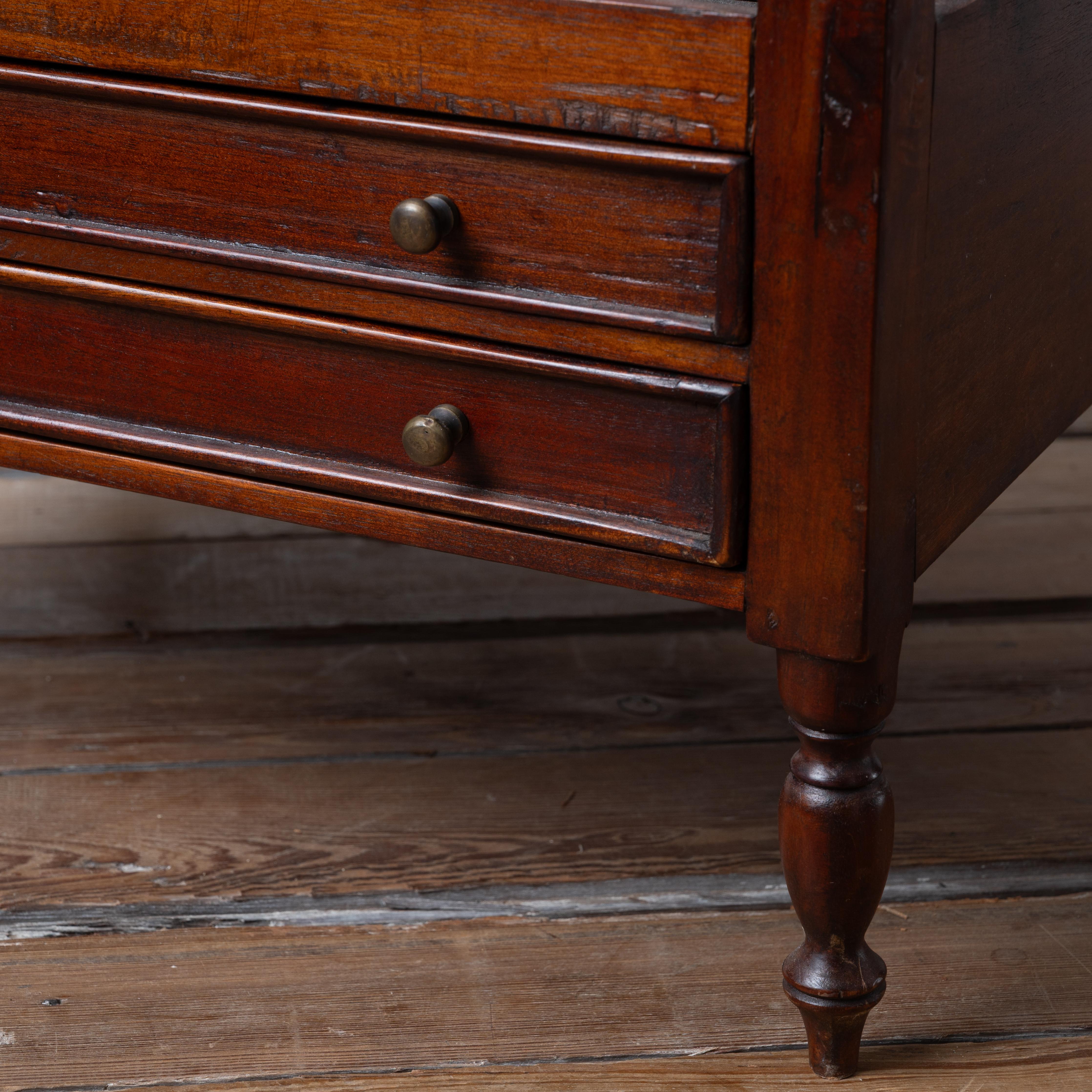 Acajou Canterbury en vente 5