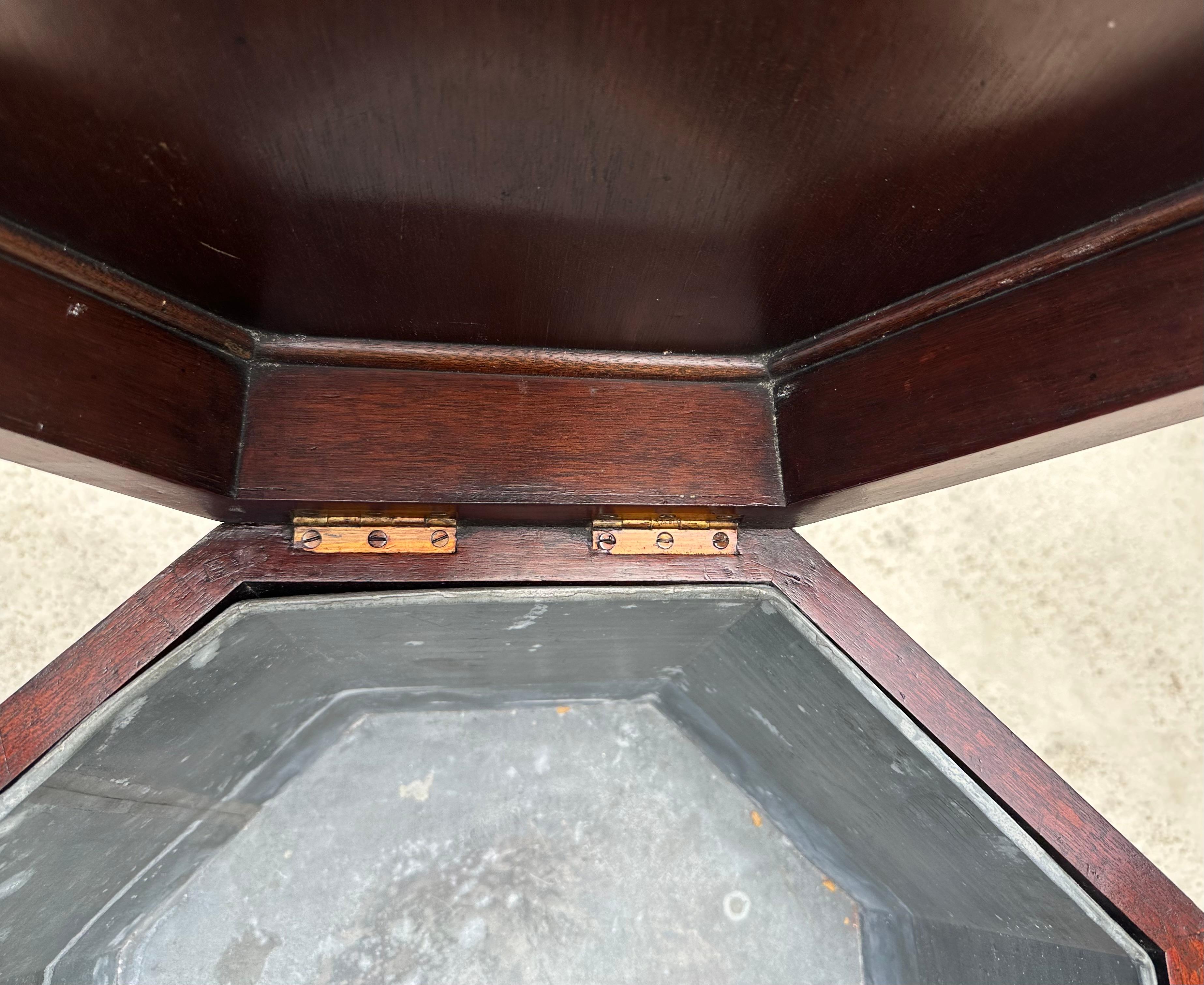Mahogany Cellarette Wine Cooler Chippendale Style For Sale 3