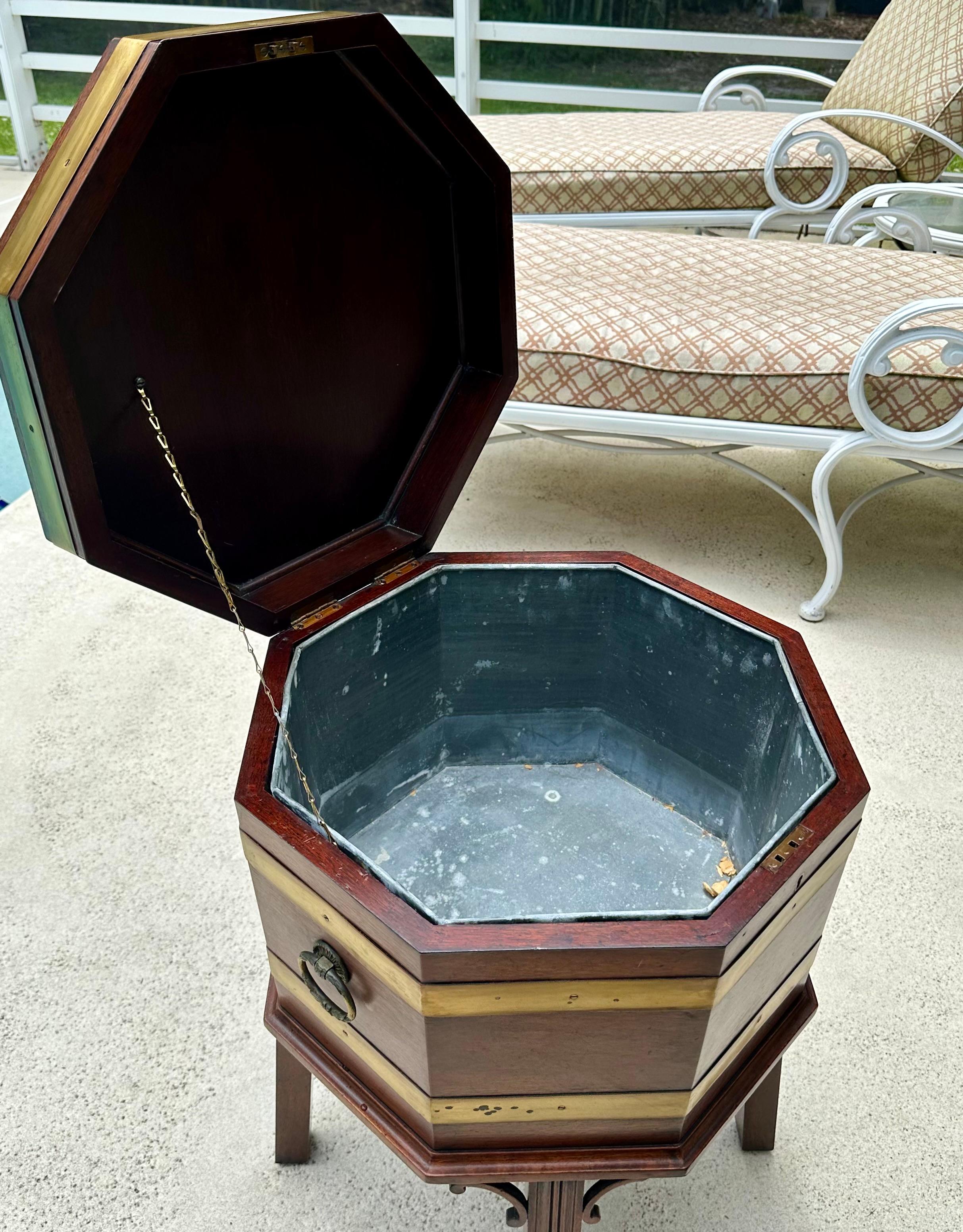 Mahogany Cellarette Wine Cooler Chippendale Style For Sale 1