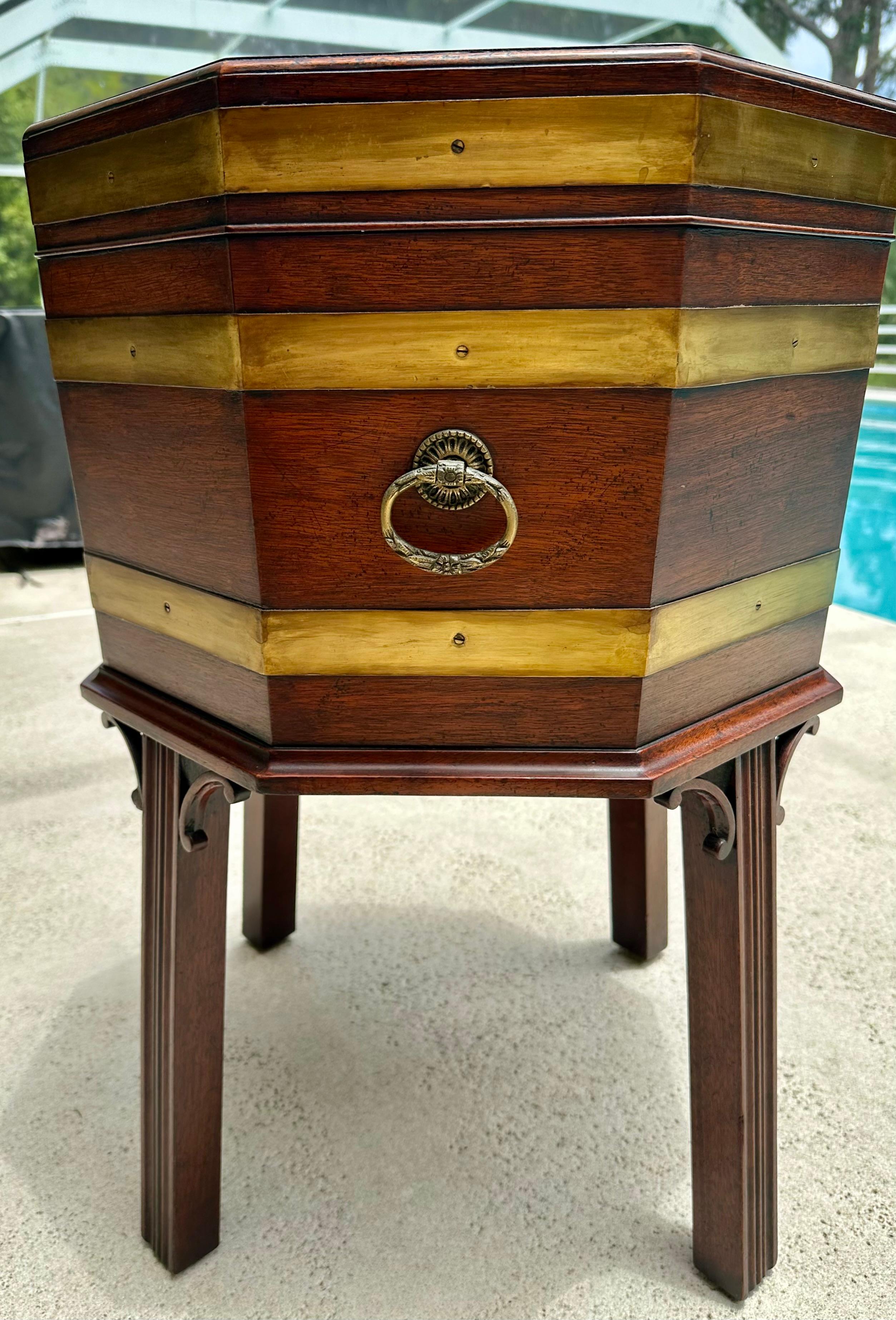 Mahogany Cellarette Wine Cooler Chippendale Style For Sale 2