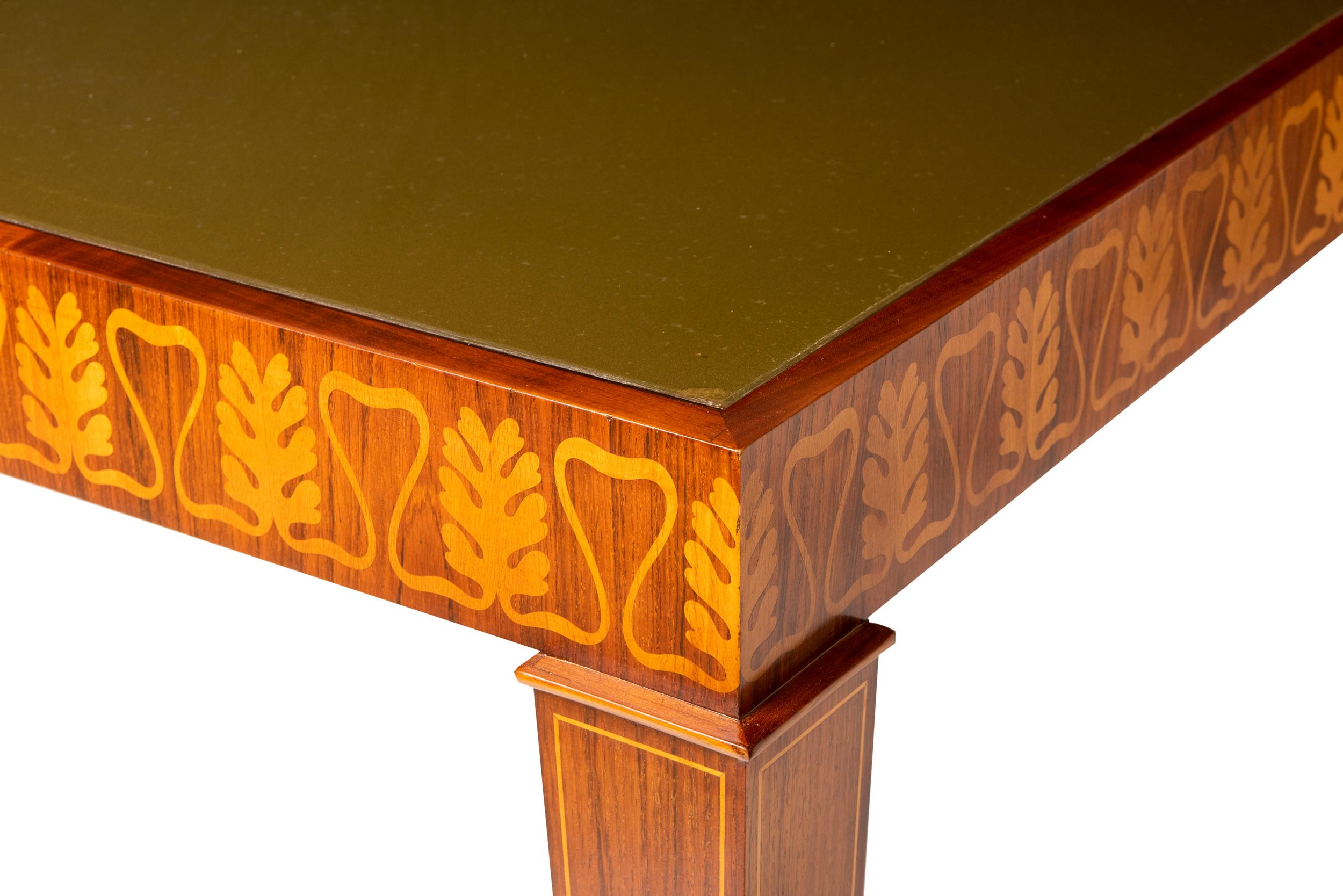 Mesa de centro de caoba de Paolo Buffa con decoración de marquetería, Italia, hacia 1940 Incrustación