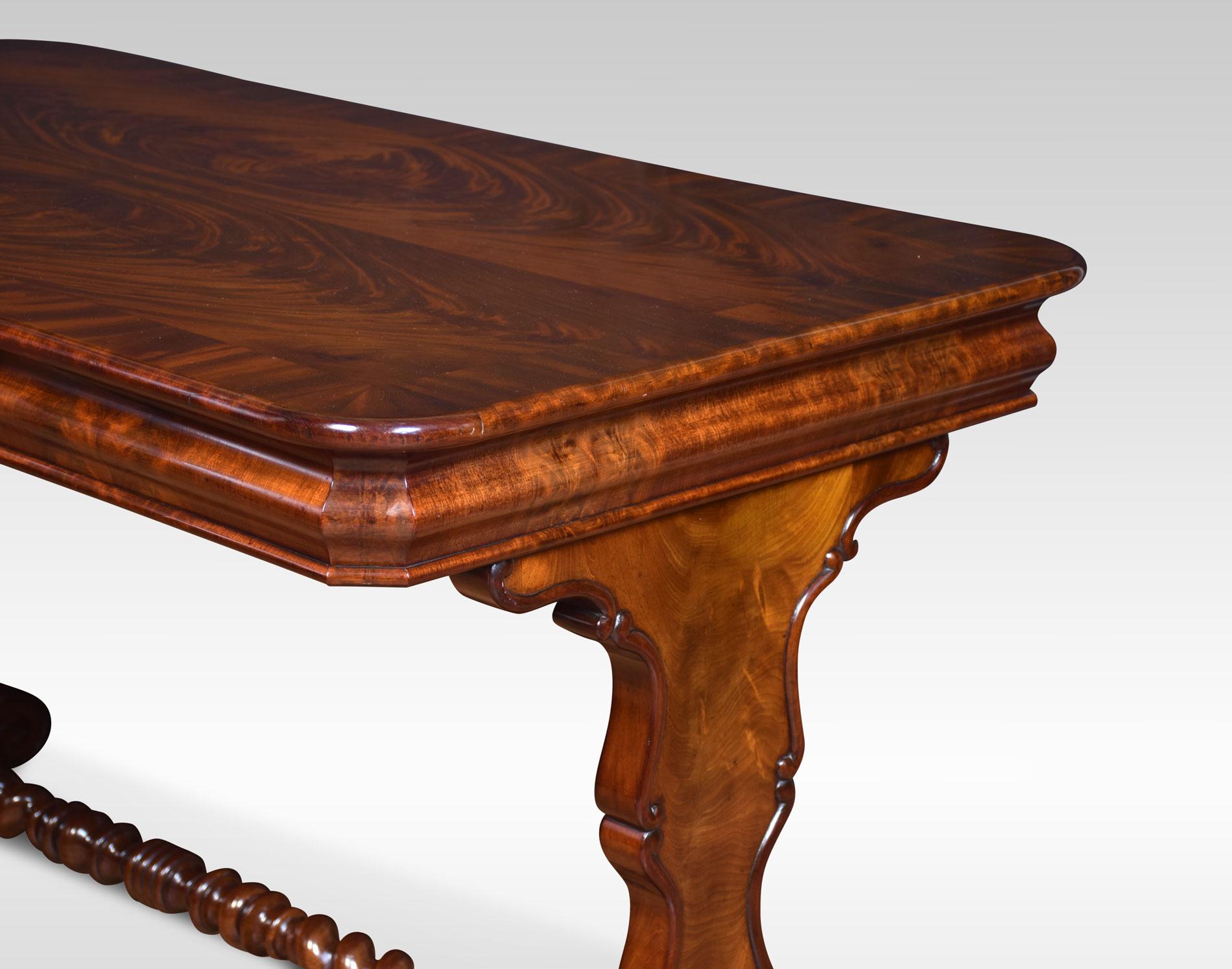 Wood Mahogany centre table For Sale