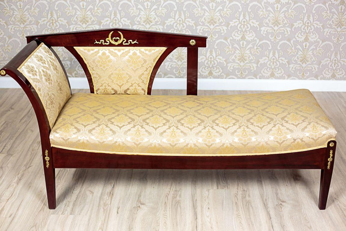 Empire Revival 19th Century Chaise Longue, Neo-Empire Style with yellow fabric, brass details For Sale