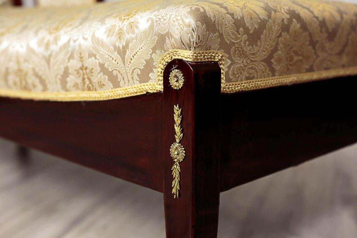 Veneer 19th Century Chaise Longue, Neo-Empire Style with yellow fabric, brass details For Sale