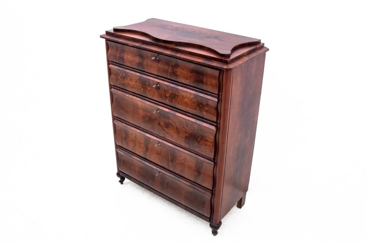 Biedermeier Commode en acajou, Europe du Nord, vers 1850. en vente