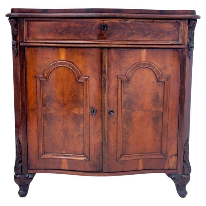 Mahogany chest of drawers, Northern Europe, circa 1890