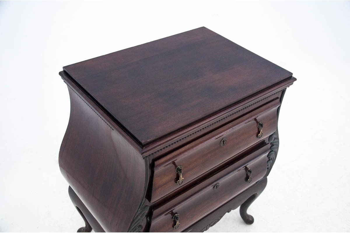 Mahogany Chest of Drawers, Northern Europe, circa 1920 In Good Condition In Chorzów, PL