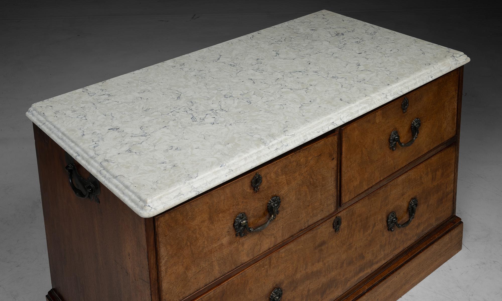 Early 19th Century Mahogany Chest with Marble Top, England circa 1820
