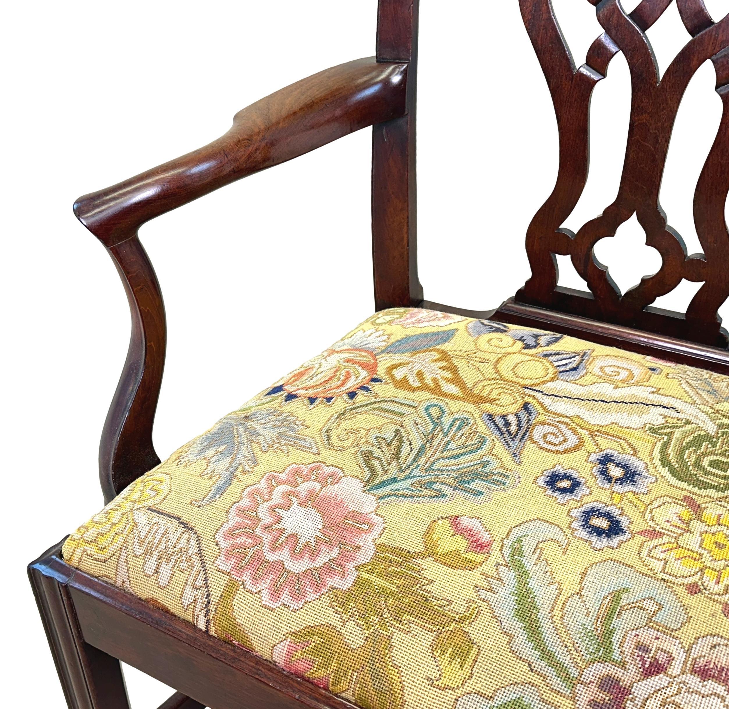 Anglais Fauteuil Chippendale en acajou du 18ème siècle en vente
