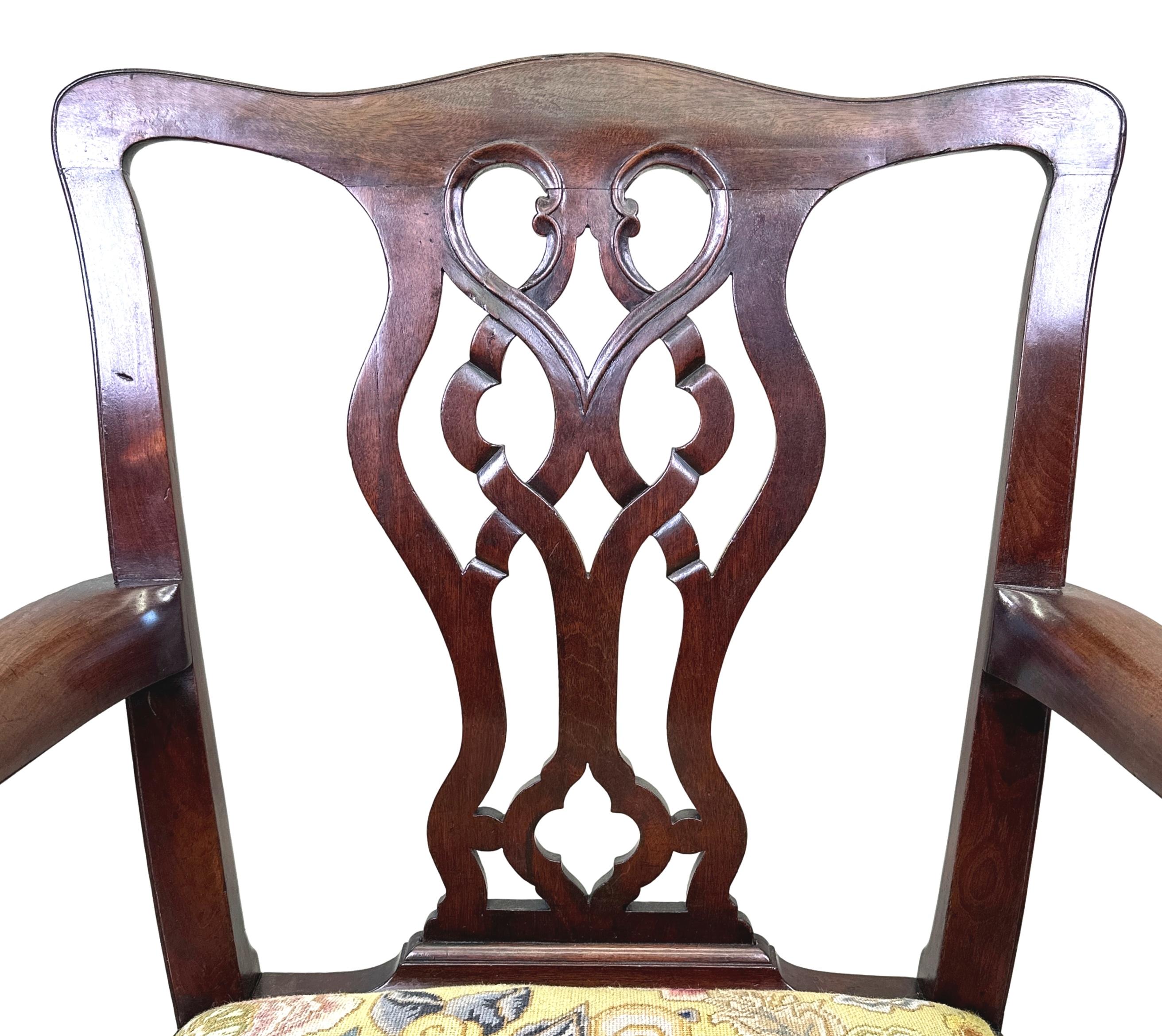 Fauteuil Chippendale en acajou du 18ème siècle Bon état - En vente à Bedfordshire, GB