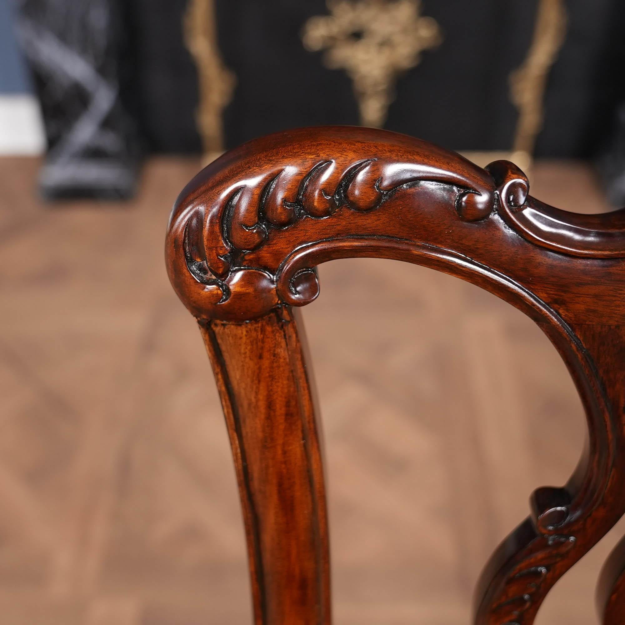 Set di 10 sedie Chippendale in mogano in vendita 11