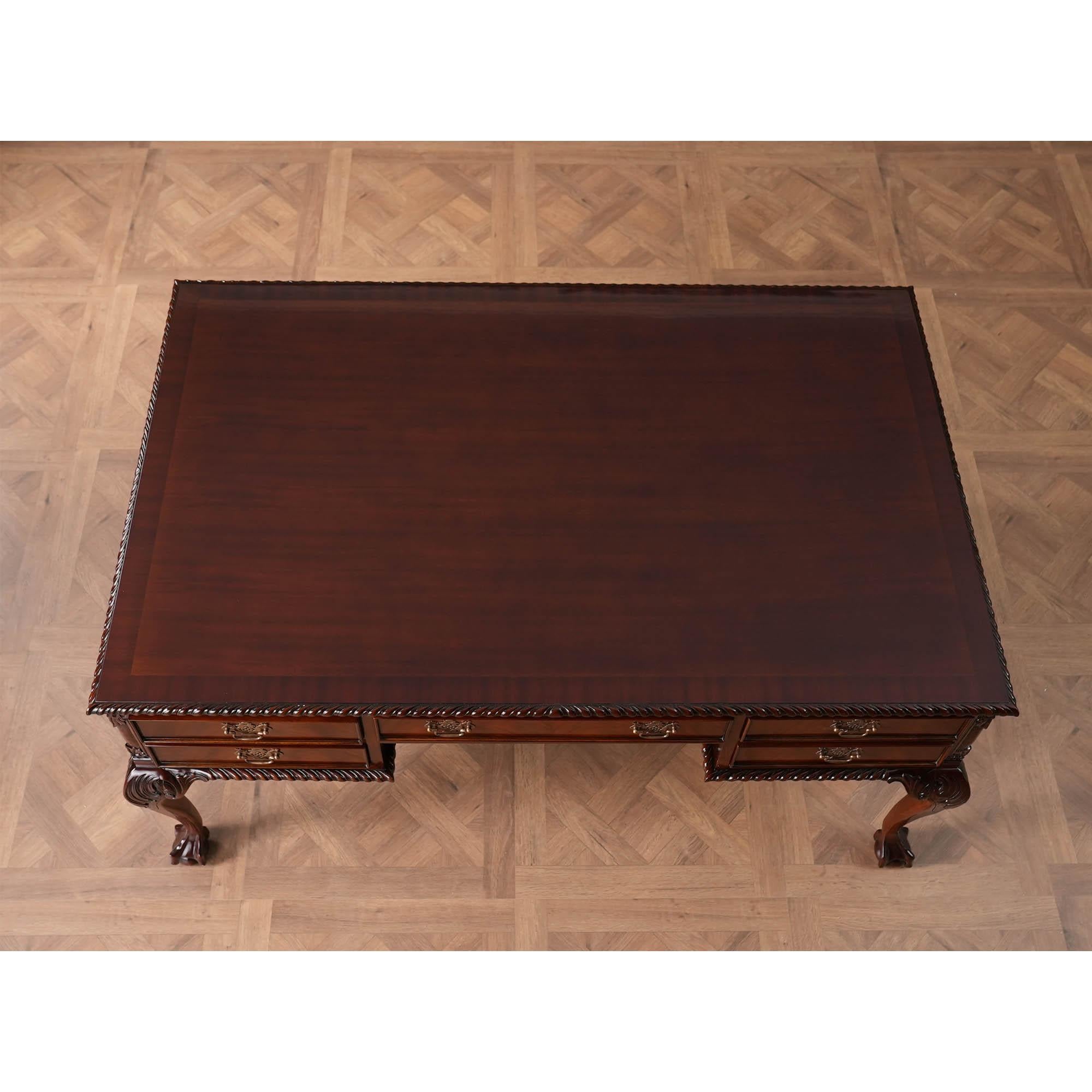 Scrivania Chippendale in mogano in vendita 3