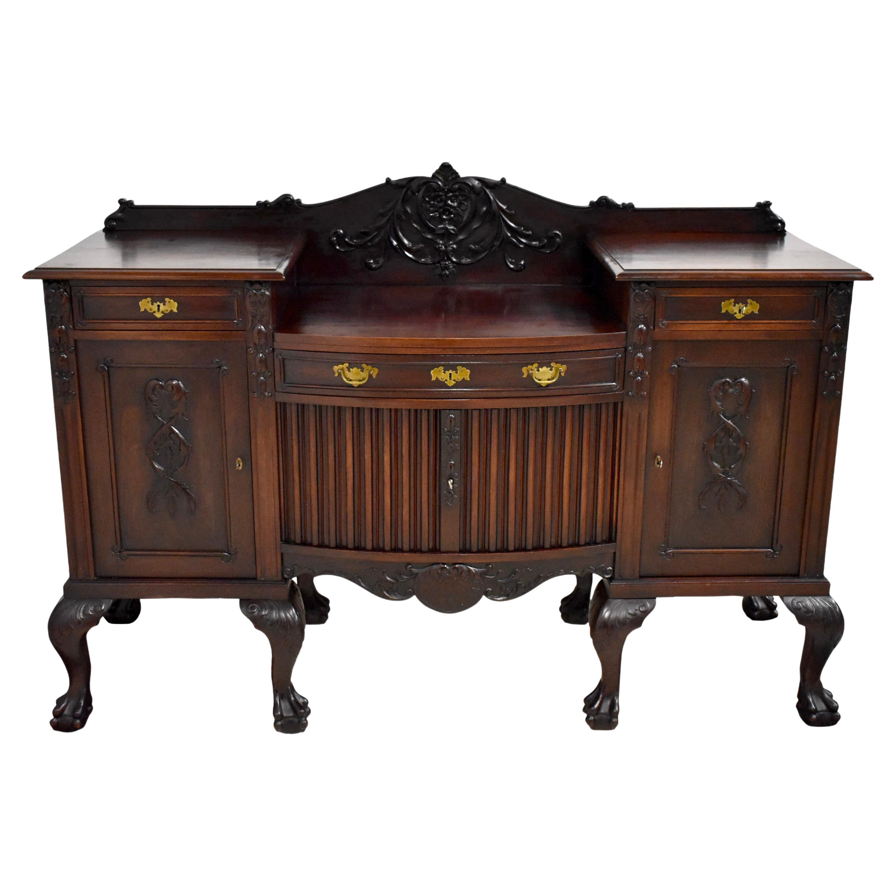 Mahagoni-Chippendale-Sideboard, um 1920