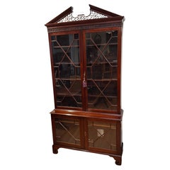 Antique Mahogany Chippendale Style Bookcase/Display Cabinet