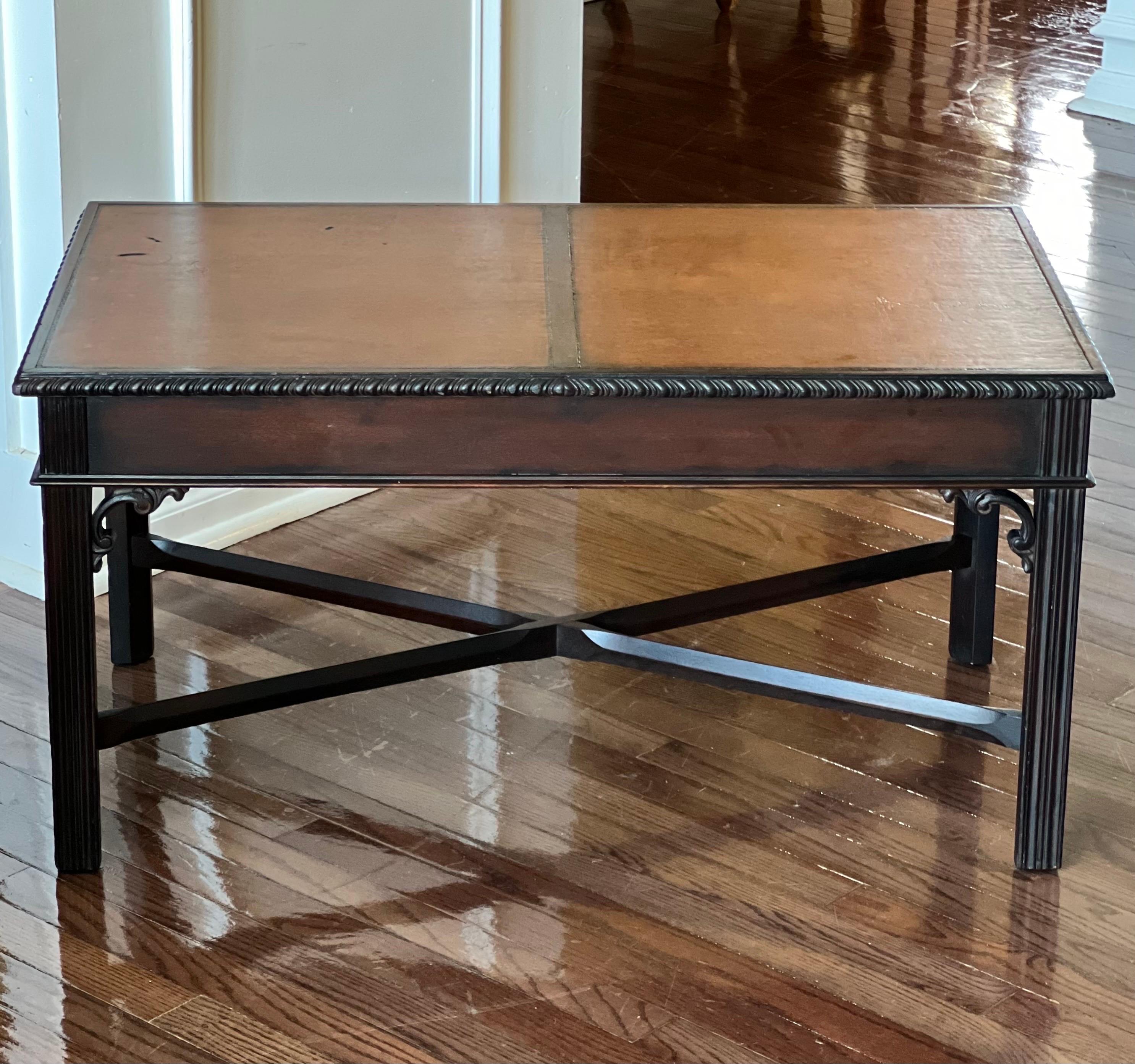 Mahogany Chippendale Style Coffee Table with Leather Top and Drawers by Imperial In Good Condition For Sale In Doylestown, PA