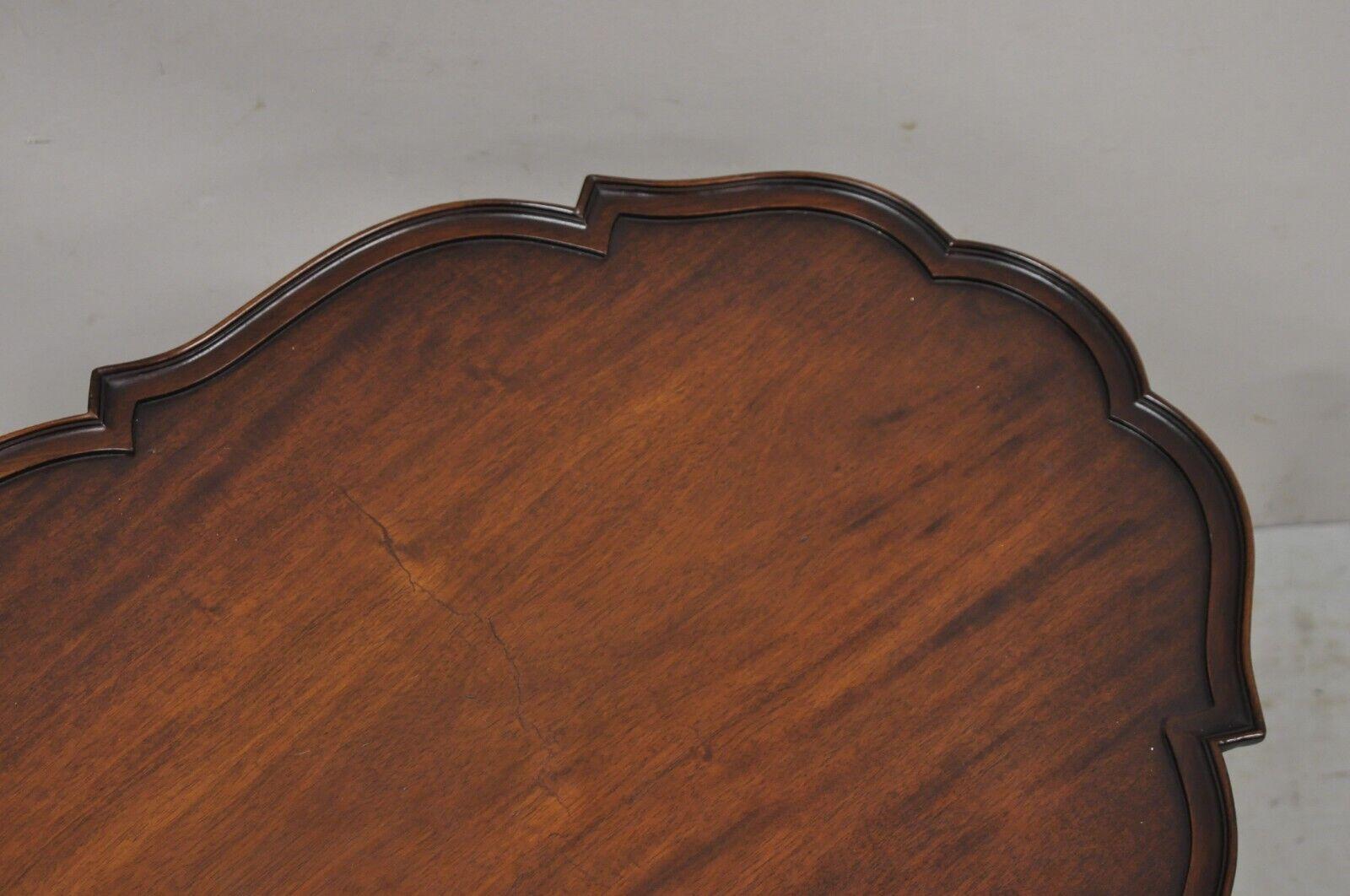Mahogany Chippendale Style Tilt Top Pedestal Base Scalloped Oval Coffee Table 4