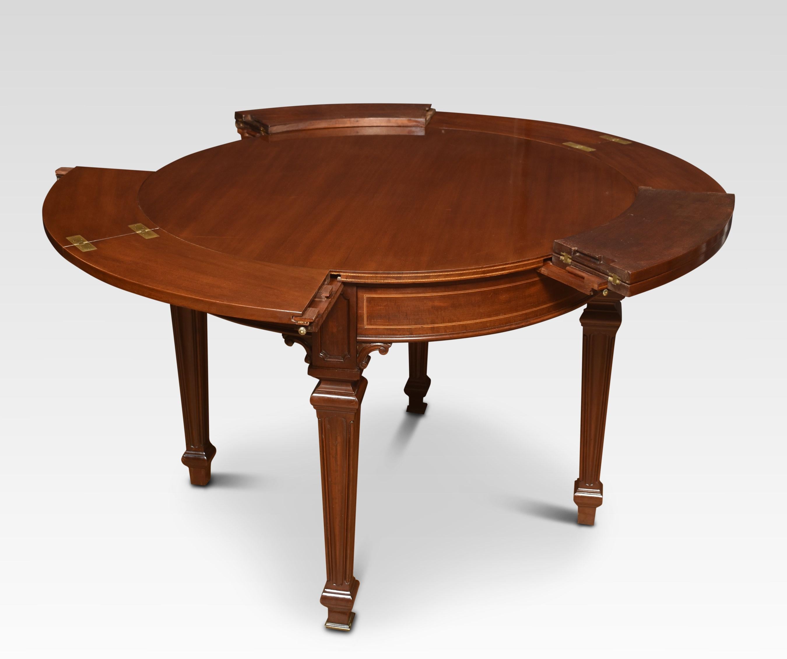 Mahogany circular extending ships dining table In Good Condition For Sale In Cheshire, GB