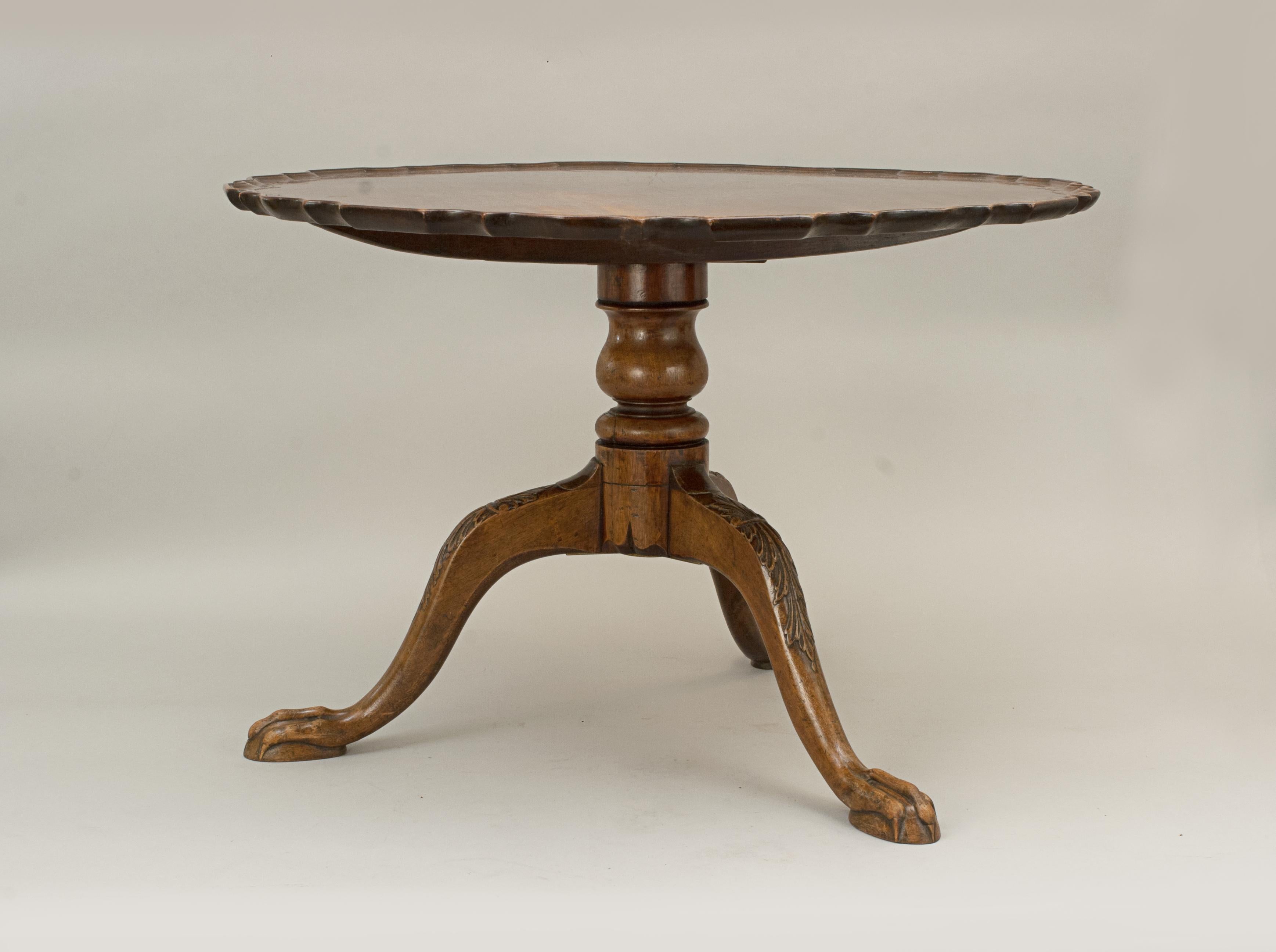 British Mahogany Coffee, Pie Crust Tripod Table with Tilt-Top Action