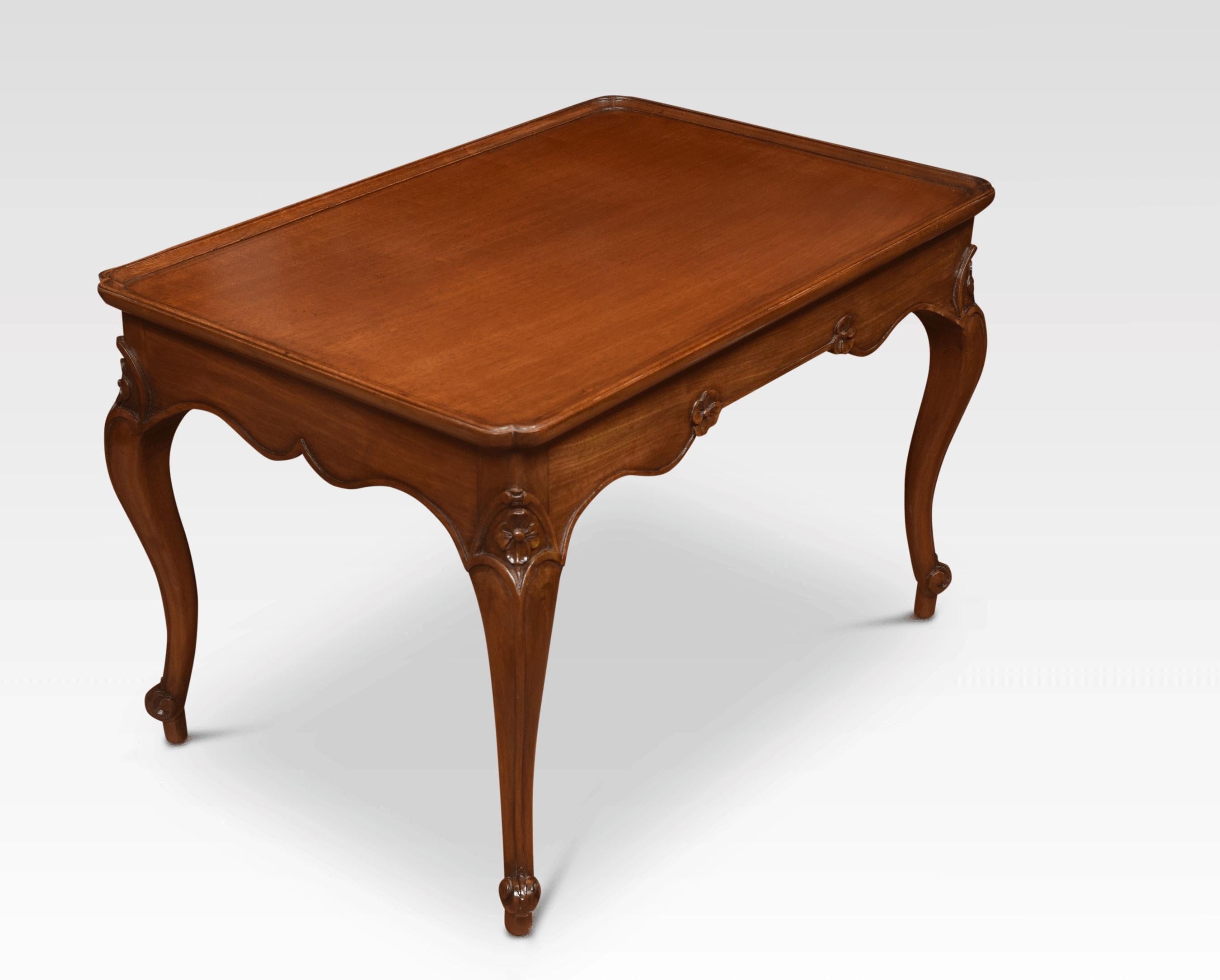 Mahogany Coffee Table In Good Condition In Cheshire, GB