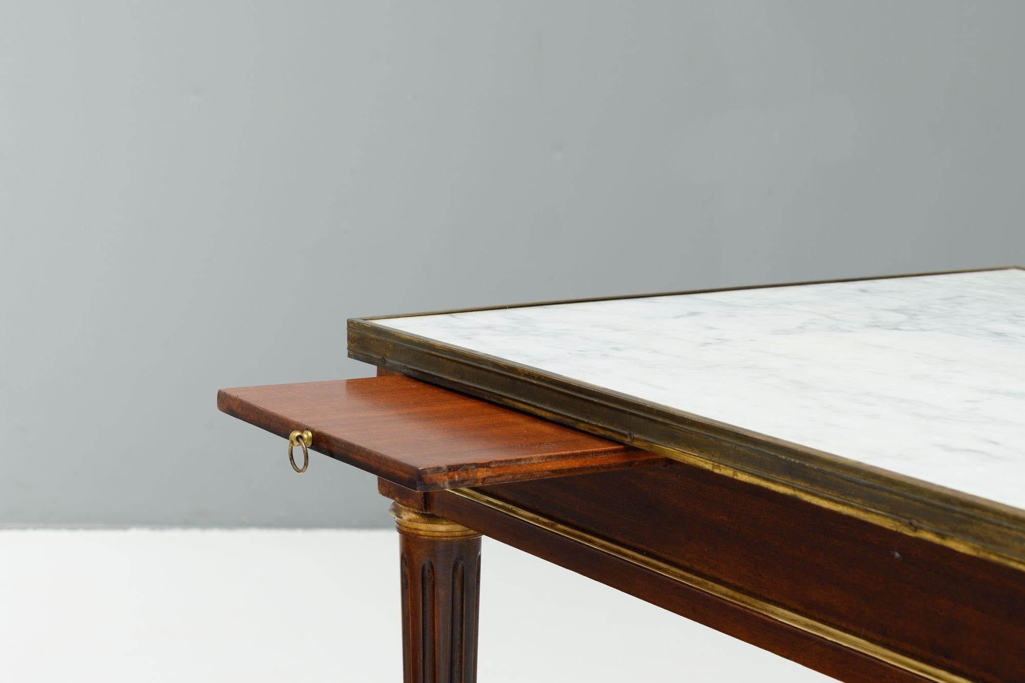 Mahogany Coffee Table For Sale 2
