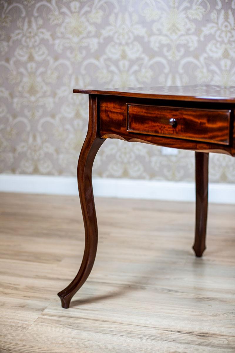 Acajou Table basse en acajou de la fin du XIXe siècle en vente