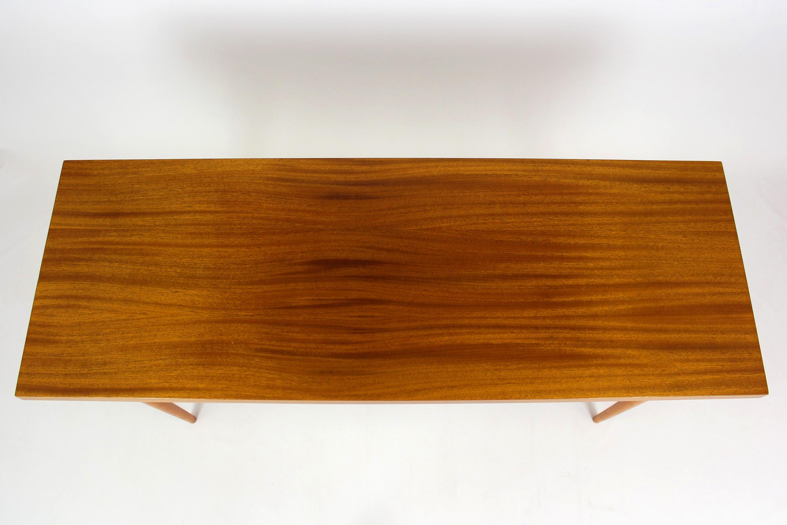 Mahogany Coffee Table from UP Zavody, 1969 In Good Condition For Sale In Żory, PL