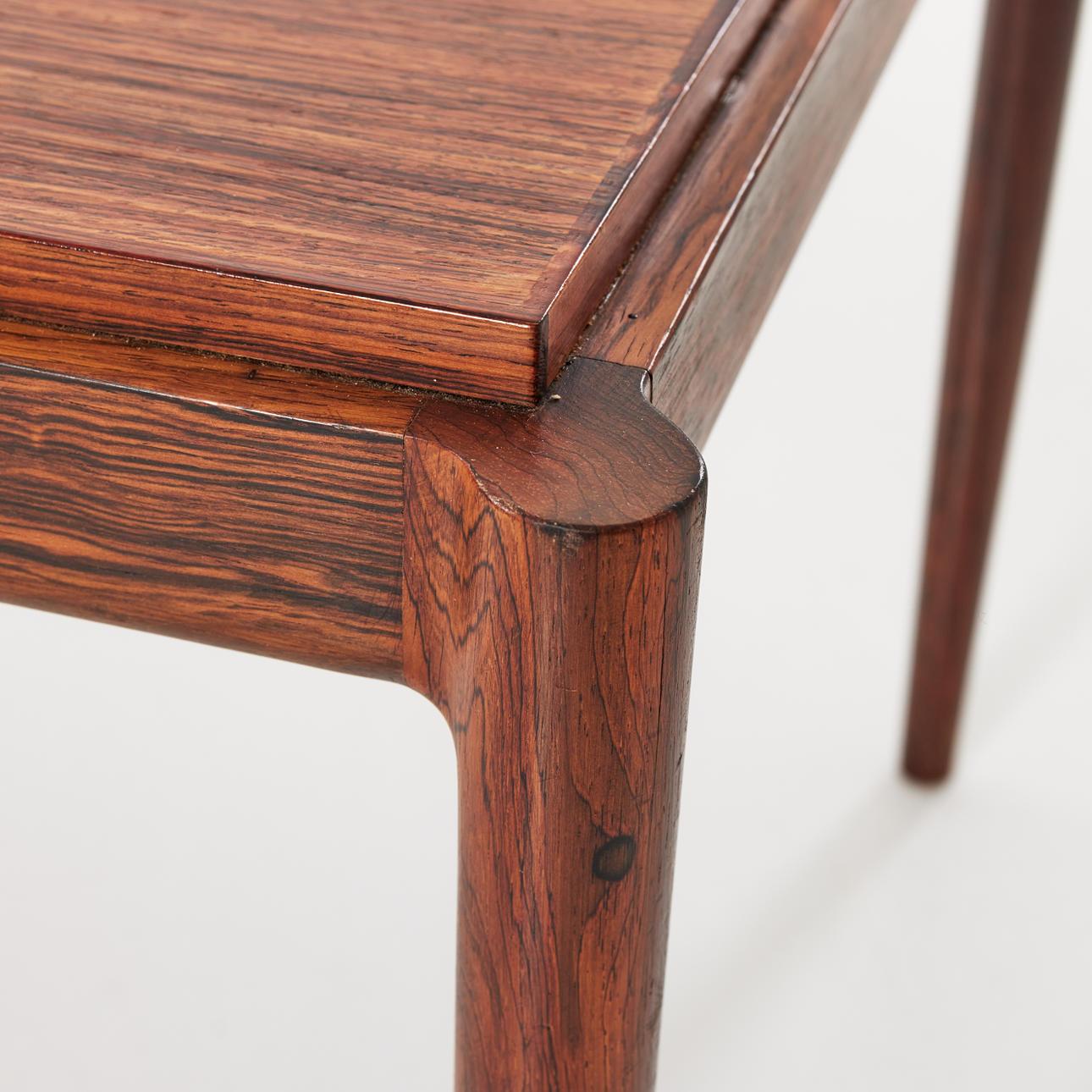Woodwork Mahogany coffee table Ib Kofod Larsen, design 1960's For Sale