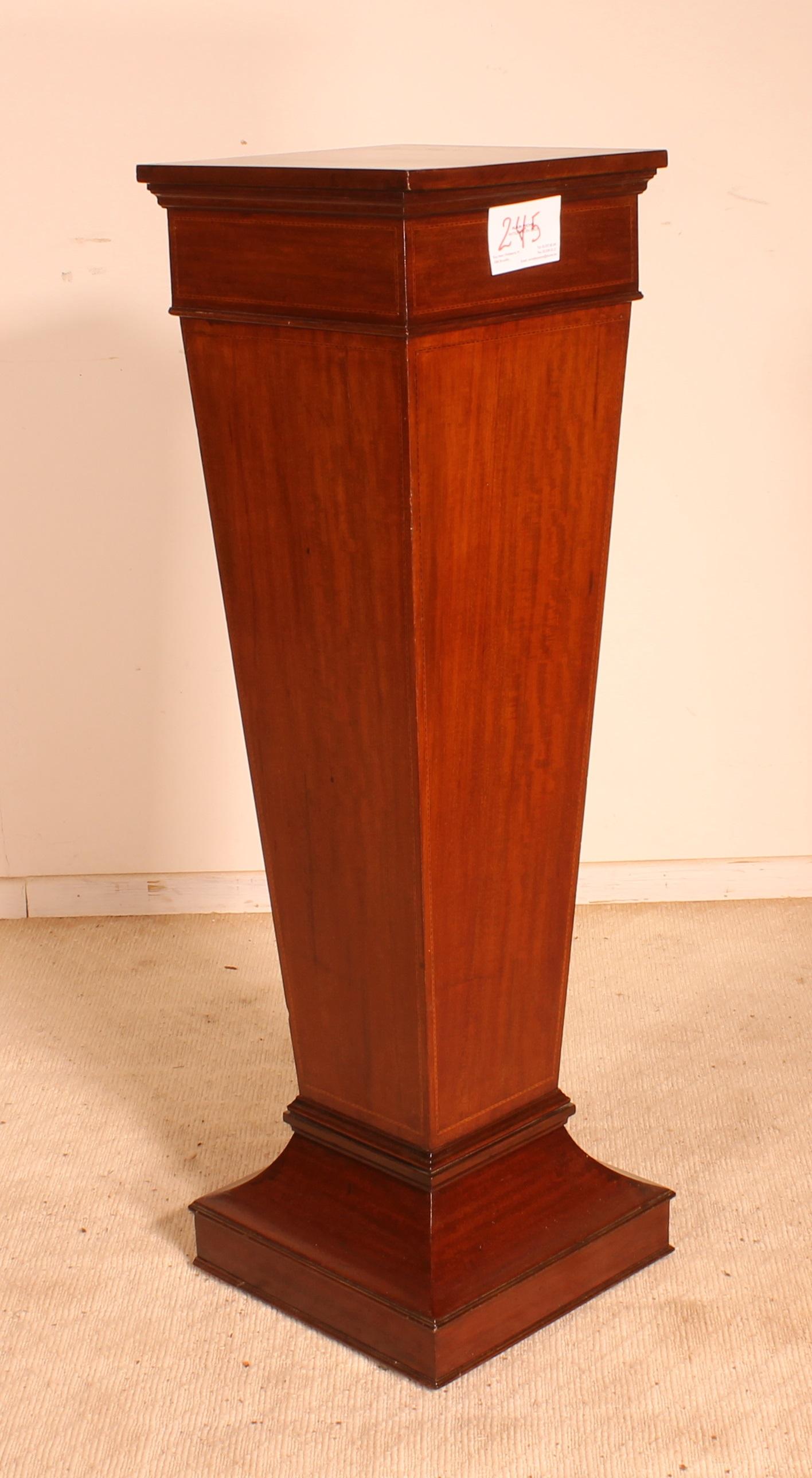 Mahogany Column with Ebony and Lemon Wood Inlay-England In Good Condition In Brussels, Brussels
