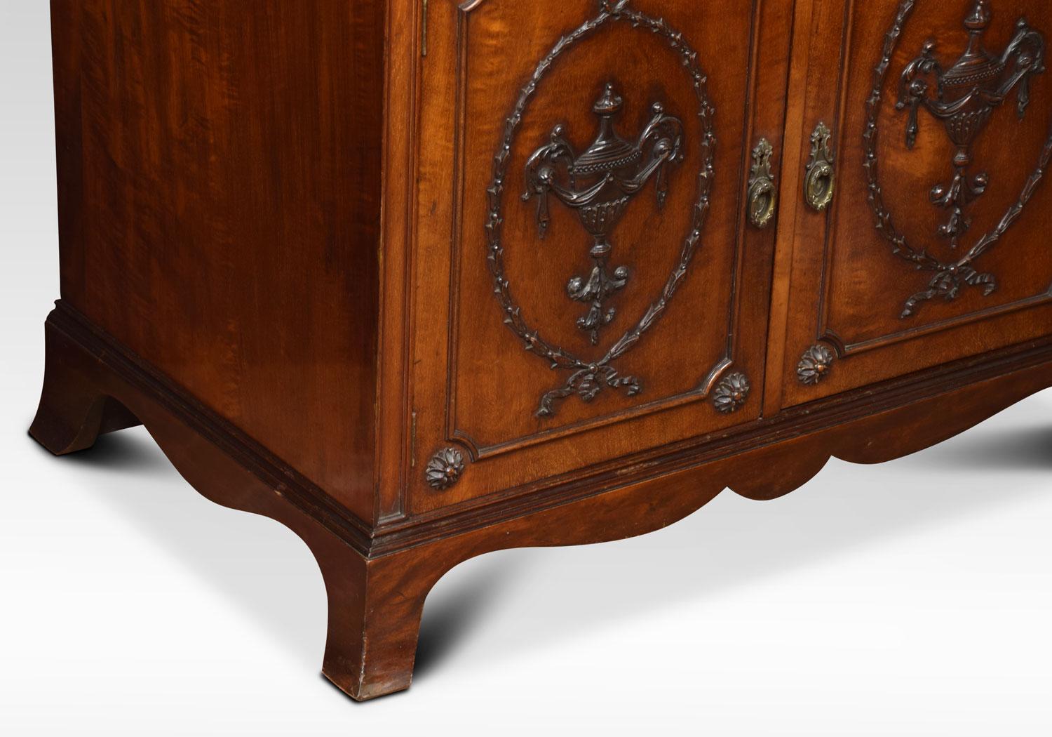 19th Century Mahogany Commode in the Influenced of Robert Adam