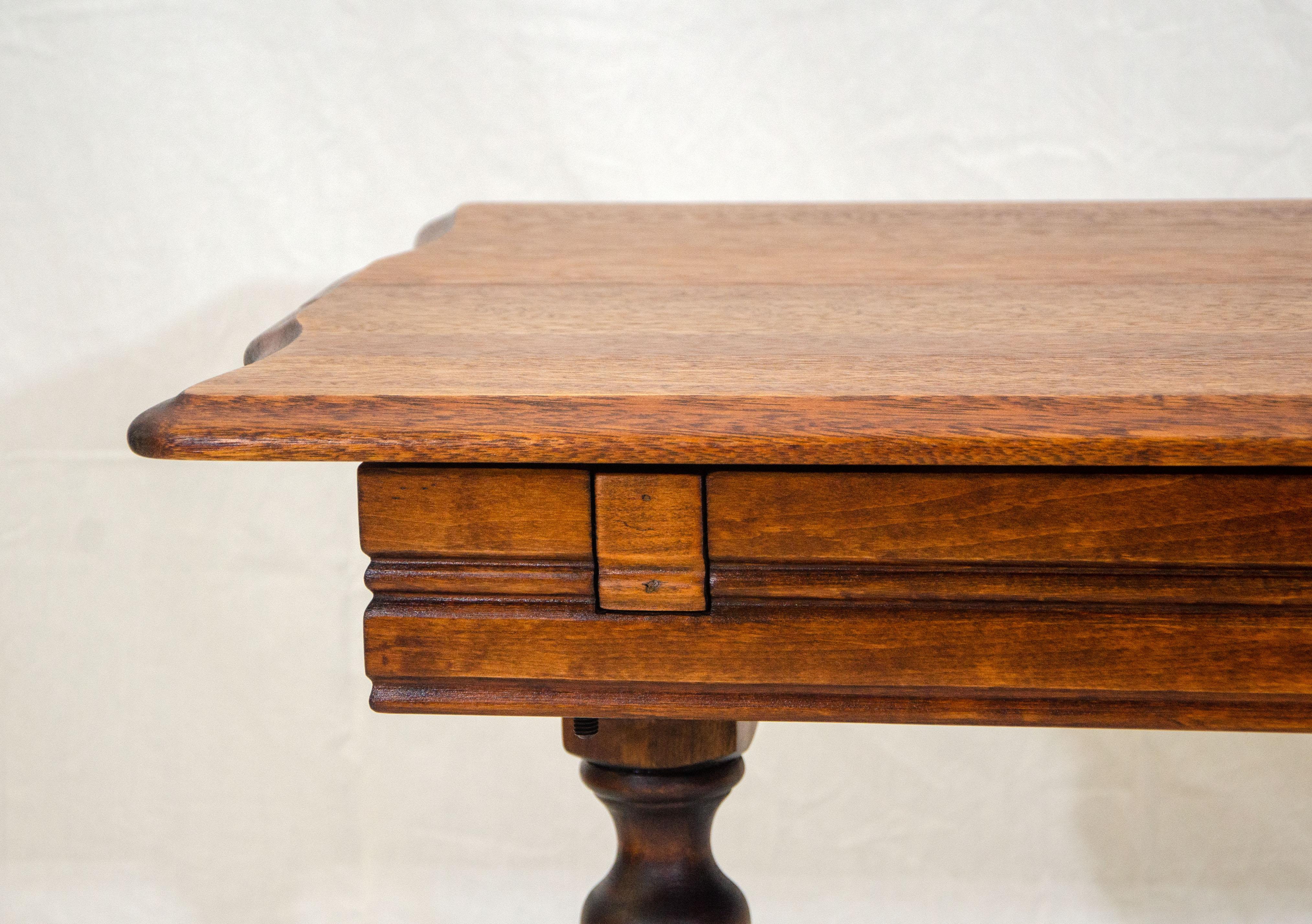 Mahogany Console Table / Breakfast Table, Hidden Butterfly Leaf For Sale 2