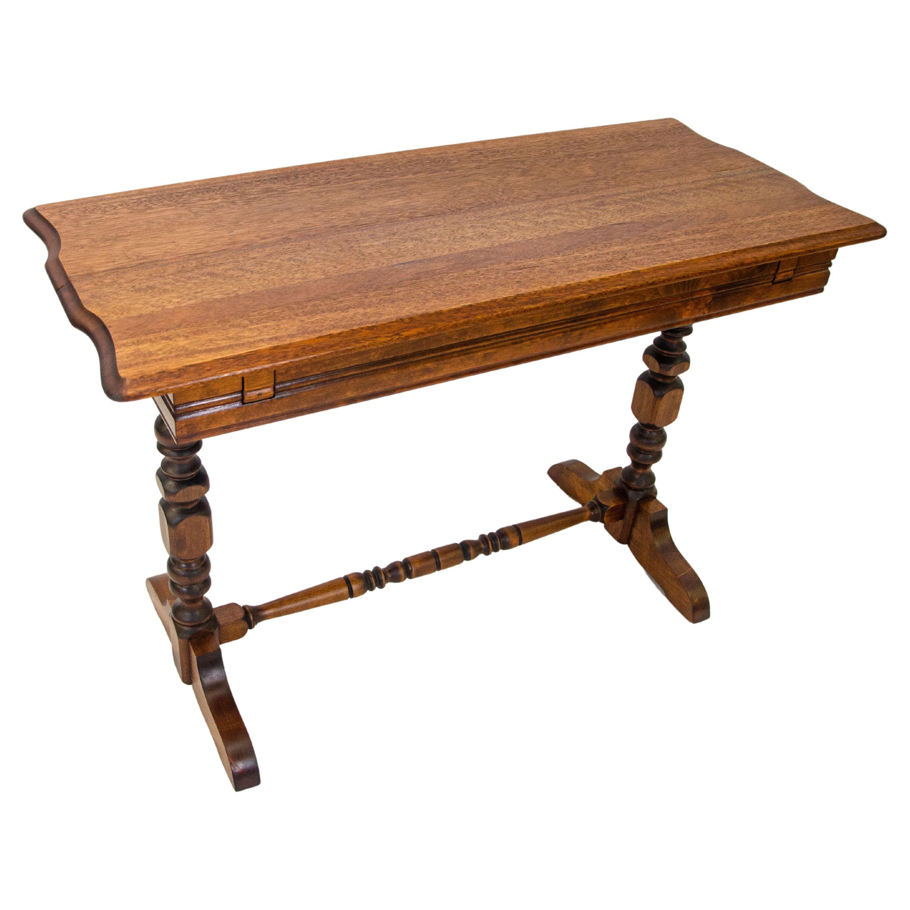 Mahogany Console Table / Breakfast Table, Hidden Butterfly Leaf For Sale