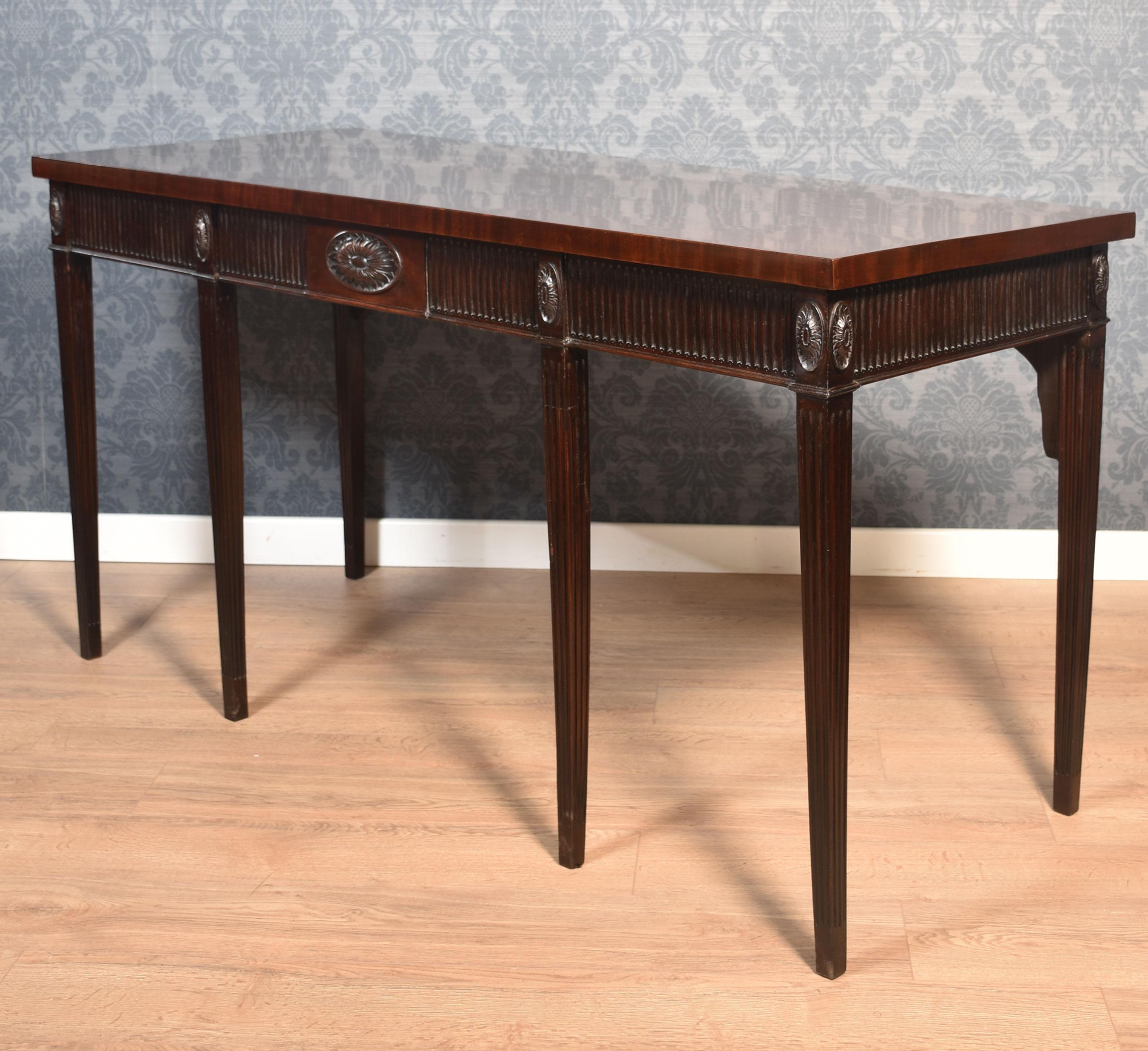 Table console en acajou en vente 3