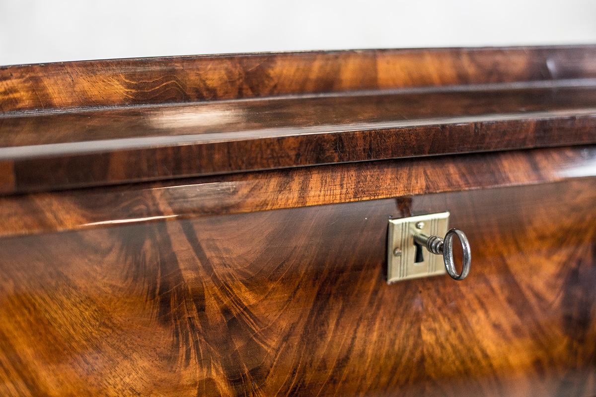 Mahogany Corner Cabinet, circa 1860 1